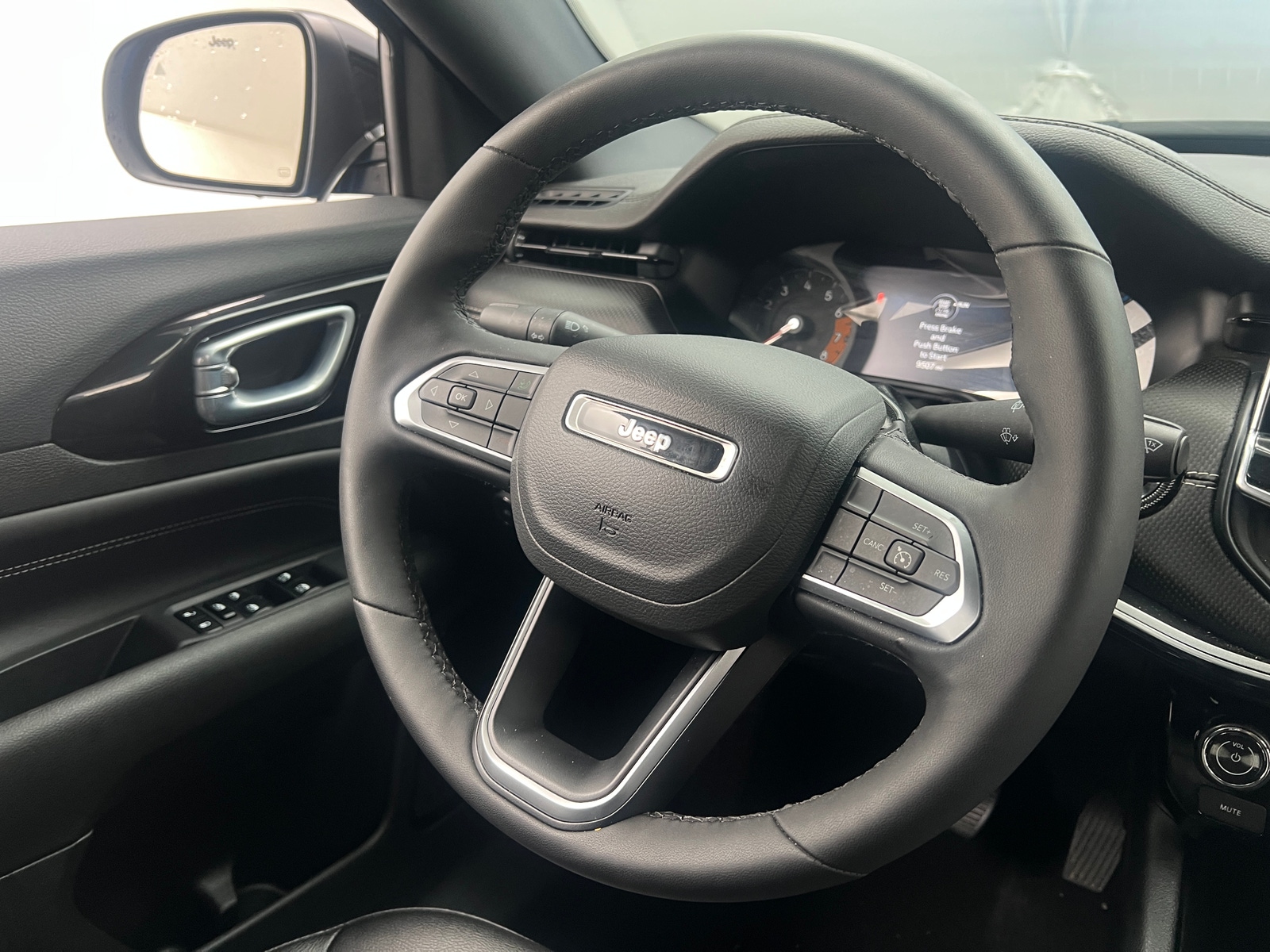 Thumbnail: 2024 Jeep Compass - 5