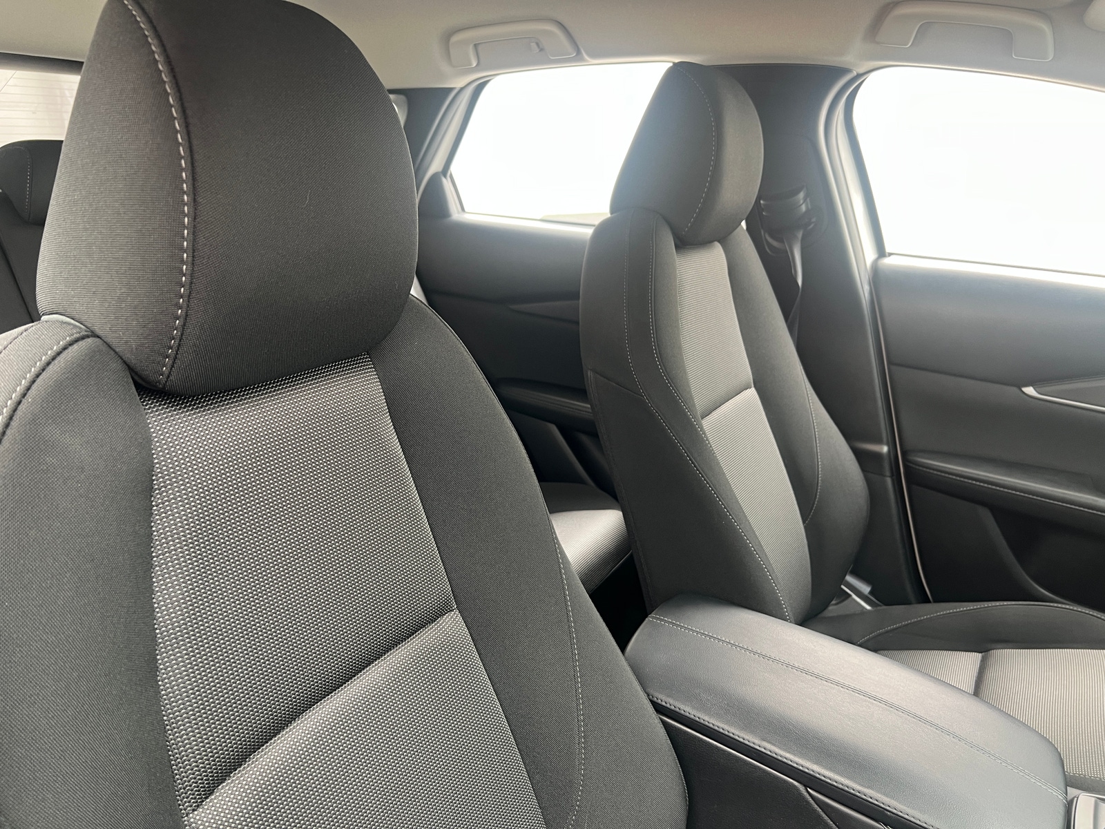 Thumbnail: 2022 Mazda CX-30 - 2