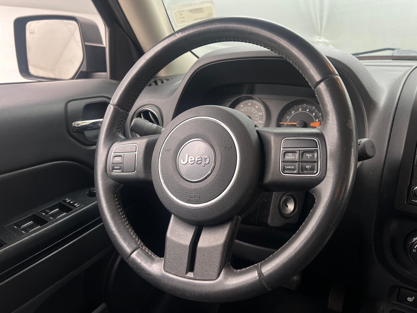 Thumbnail: 2016 Jeep Patriot - 4