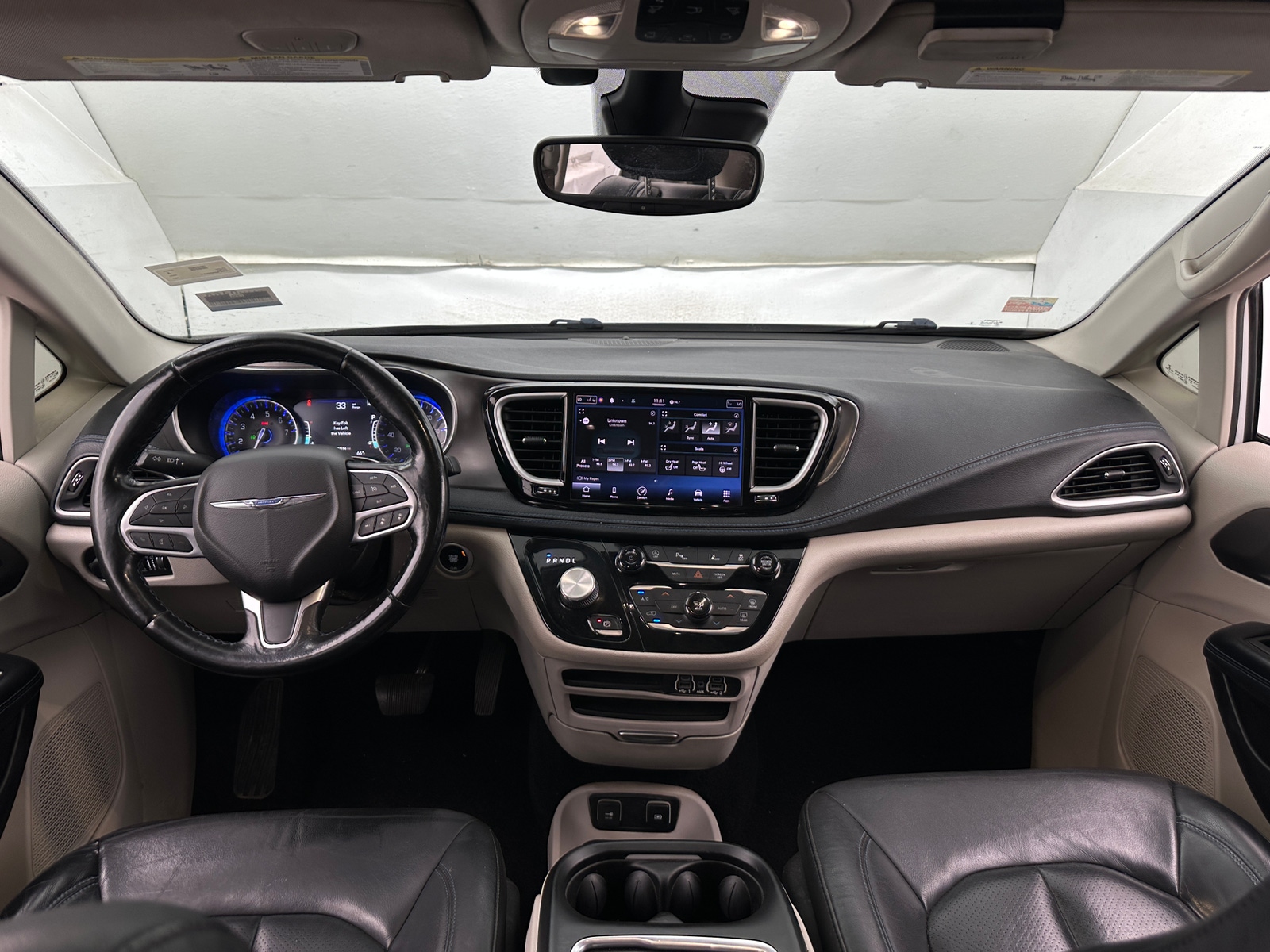 Thumbnail: 2021 Chrysler Pacifica - 2