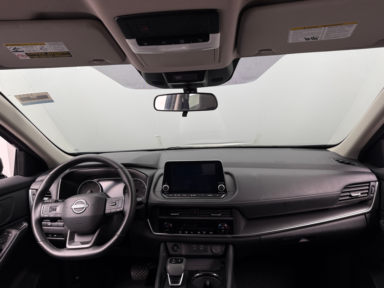Thumbnail: 2025 Nissan Rogue - 3