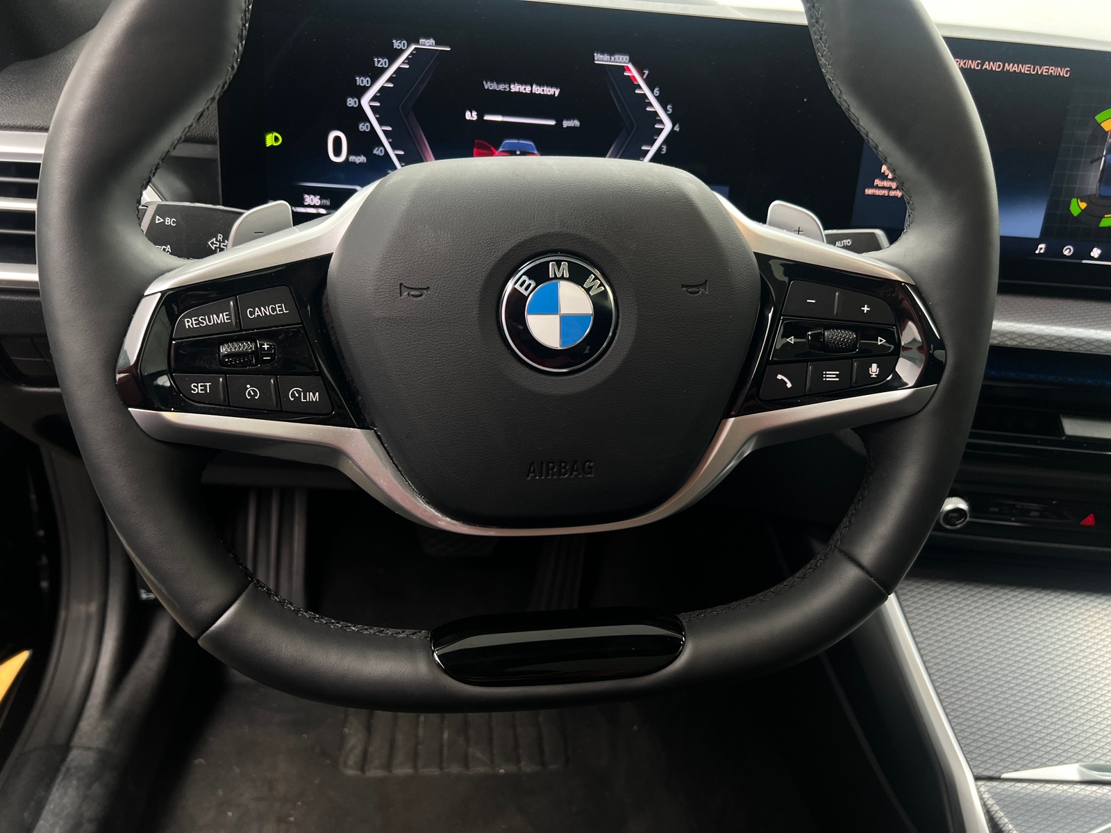 Thumbnail: 2025 BMW 4 Series - 4