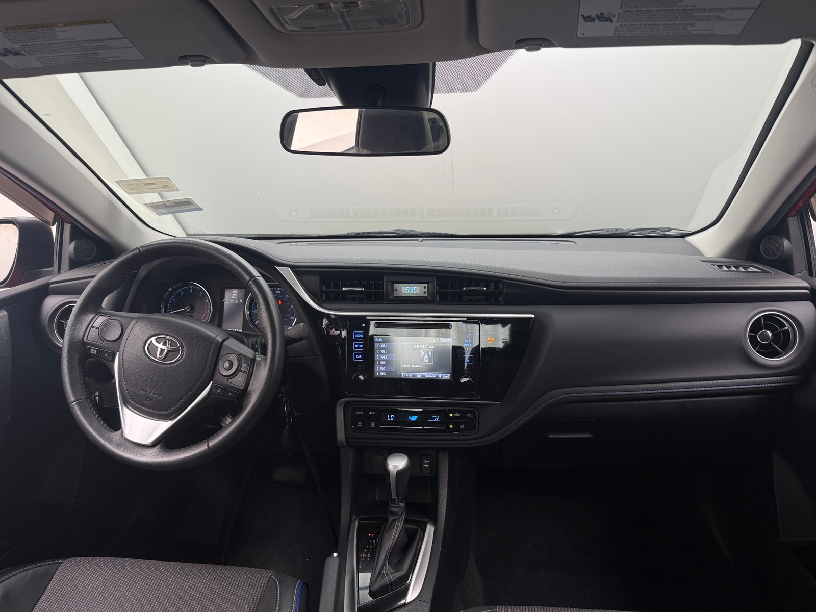 Thumbnail: 2017 Toyota Corolla - 3