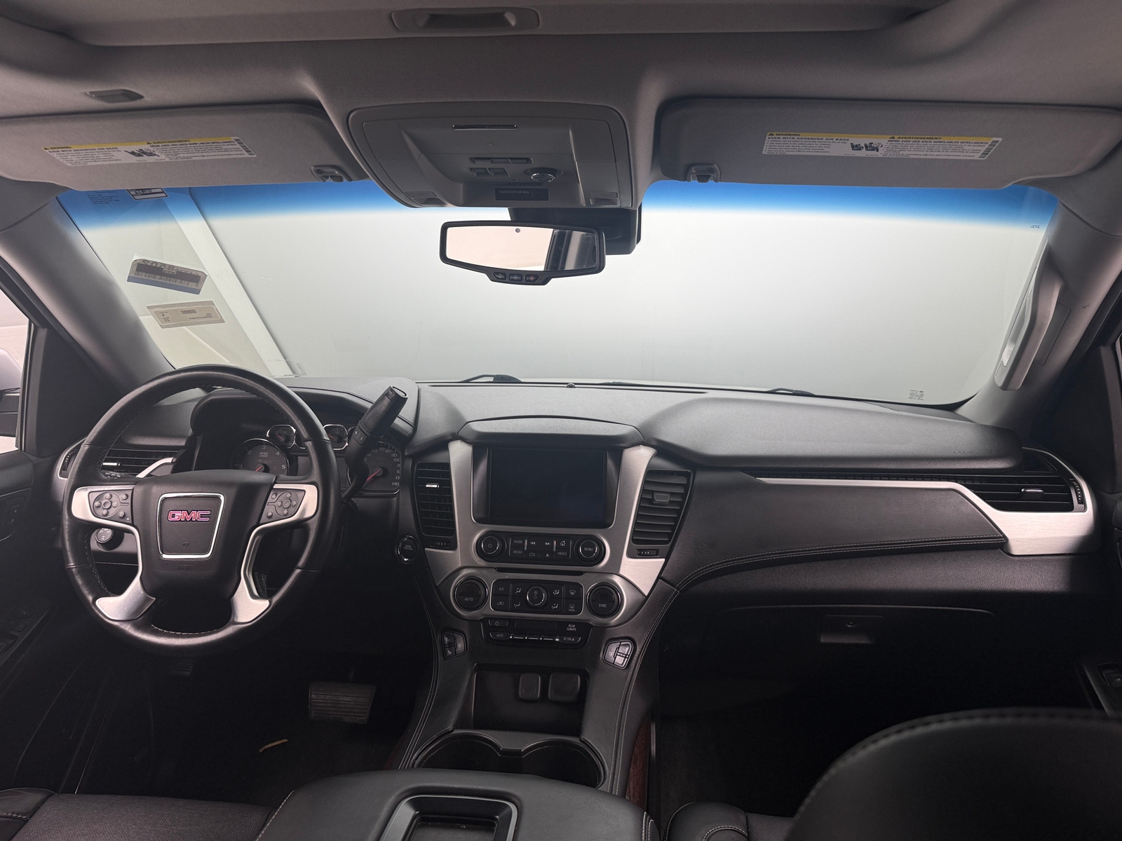 Thumbnail: 2015 GMC Yukon - 2