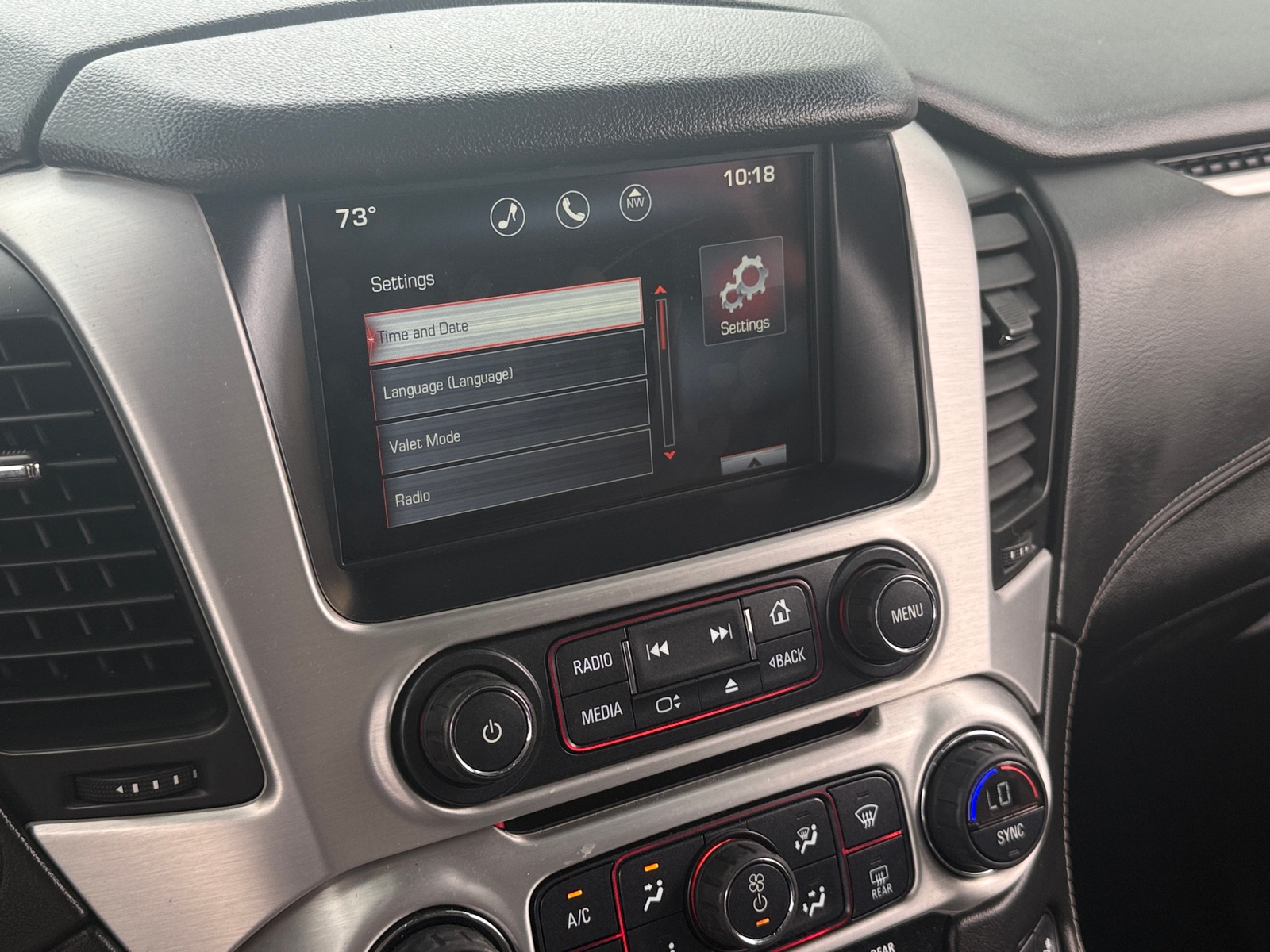 Thumbnail: 2015 GMC Yukon - 3