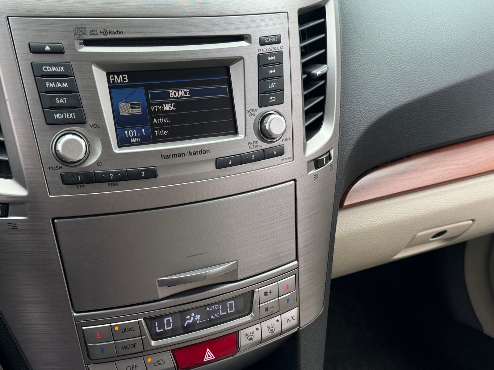 Thumbnail: 2014 Subaru Outback - 3