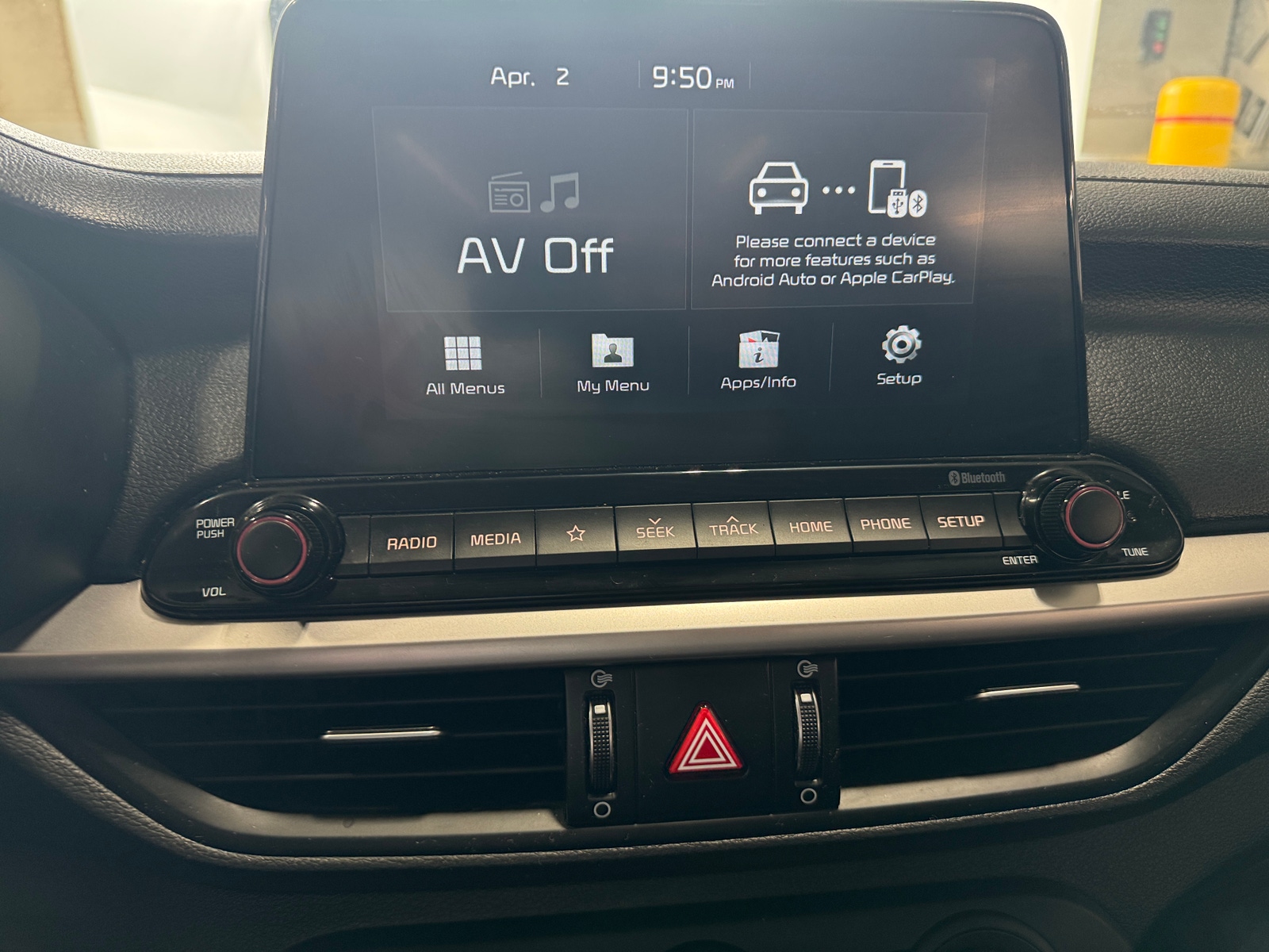 Thumbnail: 2020 Kia Forte - 4