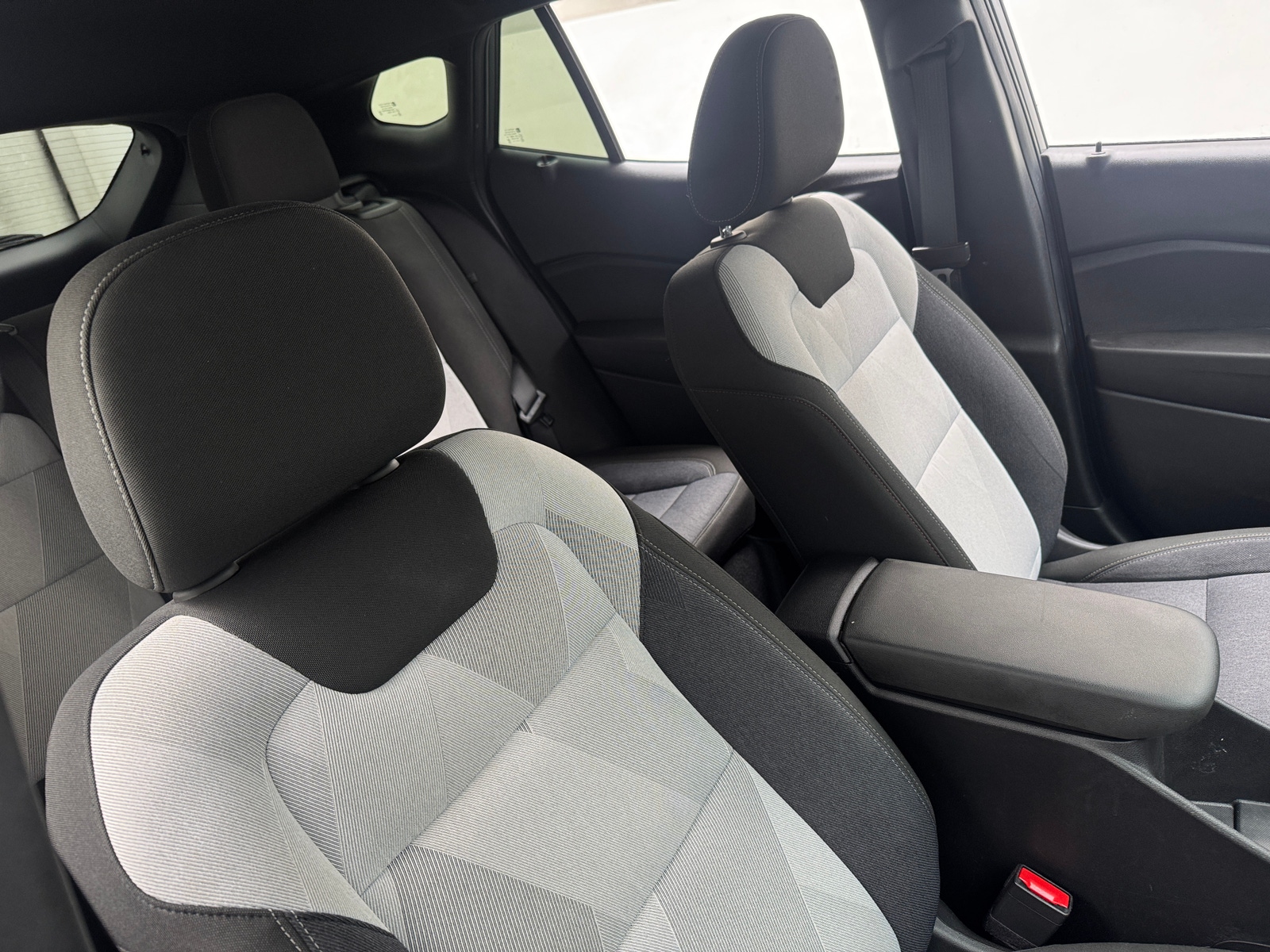 Thumbnail: 2024 Chevrolet Trax - 2