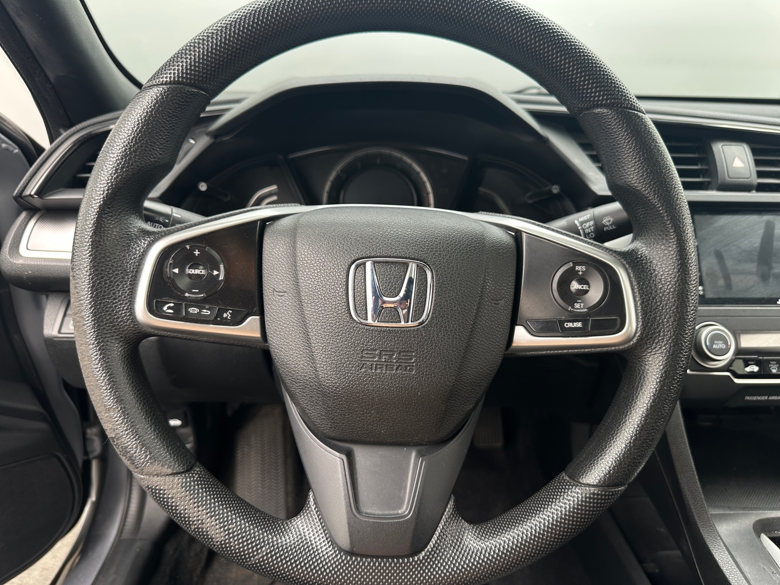 Thumbnail: 2016 Honda Civic - 4