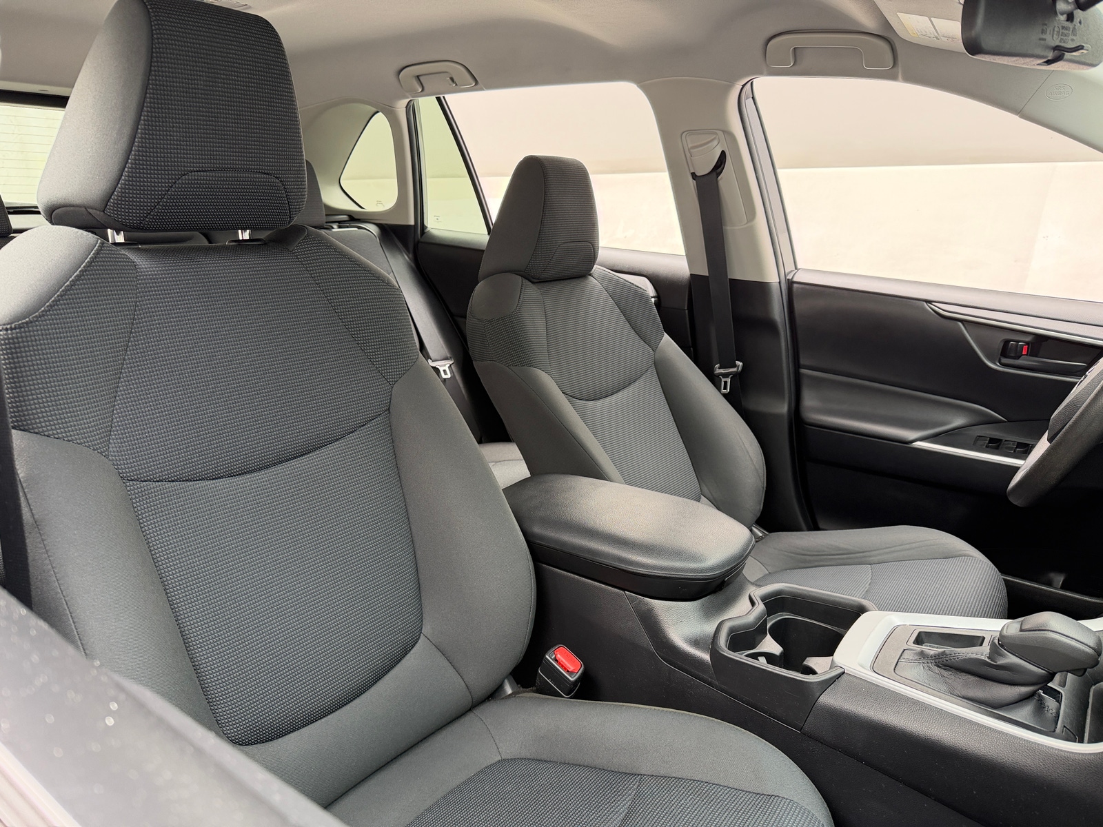 Thumbnail: 2021 Toyota RAV4 - 2