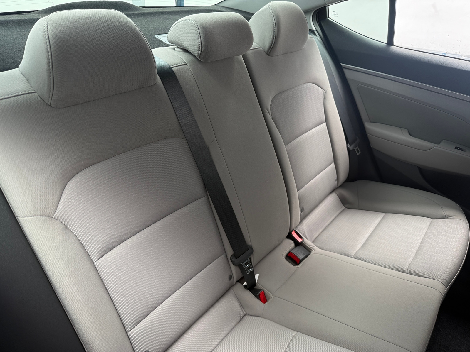 Thumbnail: 2018 Hyundai Elantra - 6