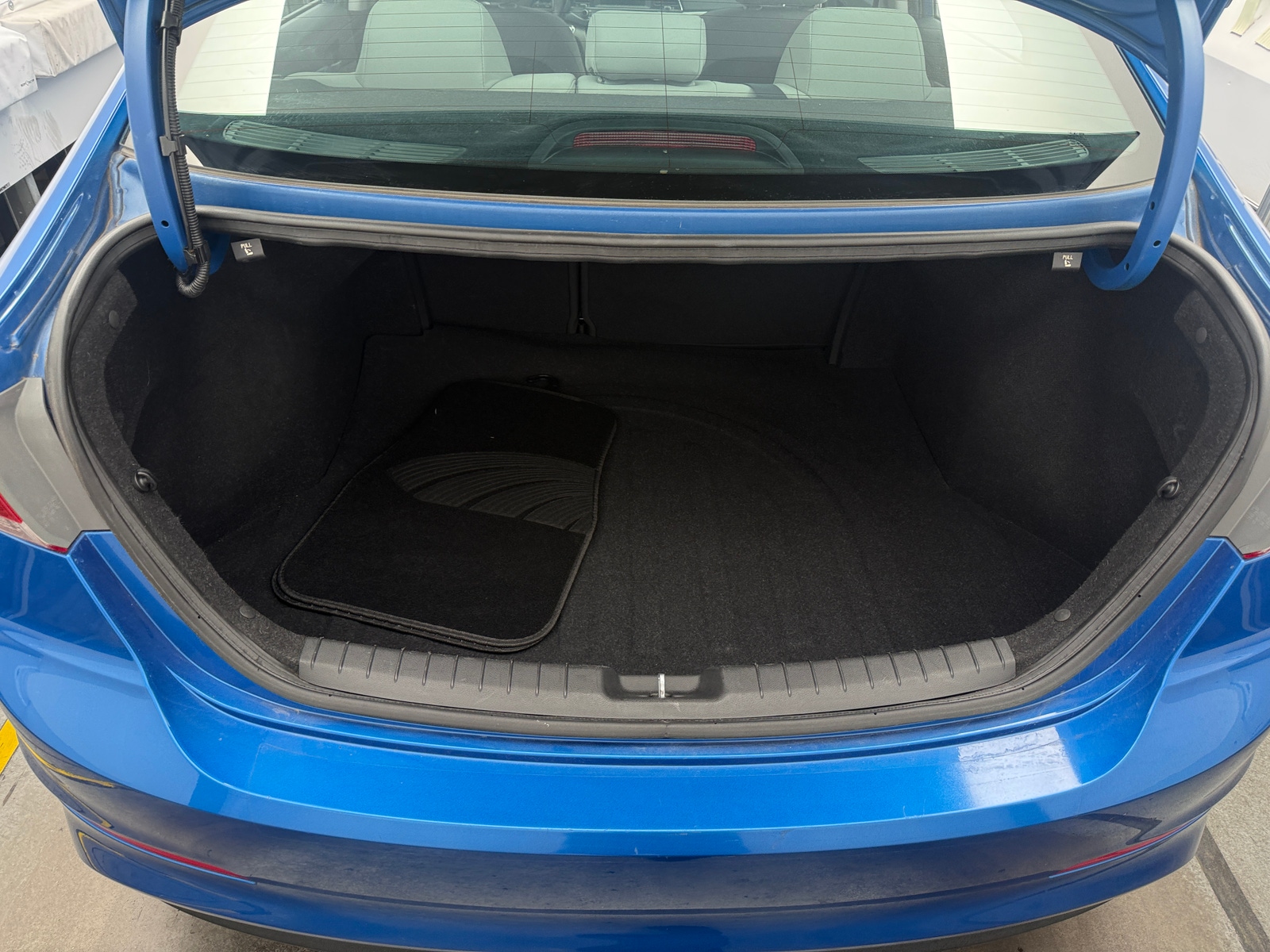 Thumbnail: 2018 Hyundai Elantra - 7