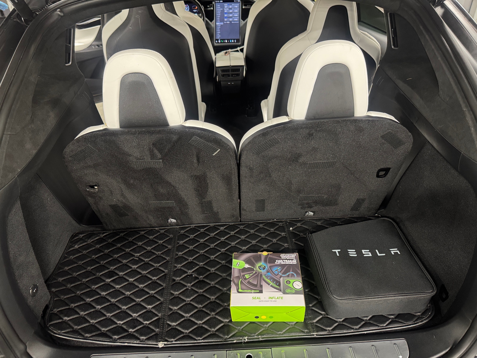 Thumbnail: 2018 Tesla Model X - 6