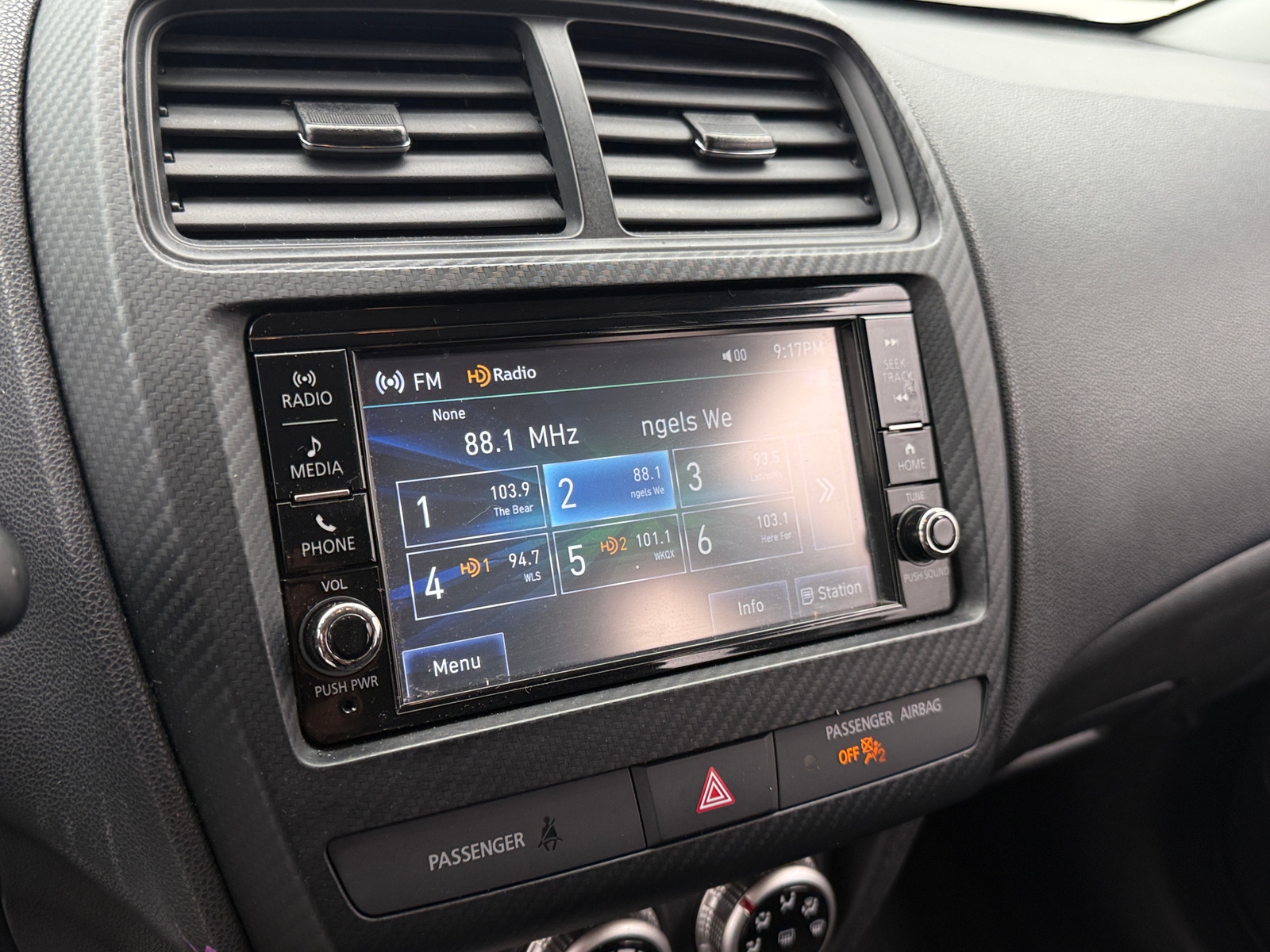 Thumbnail: 2021 Mitsubishi Outlander Sport - 4