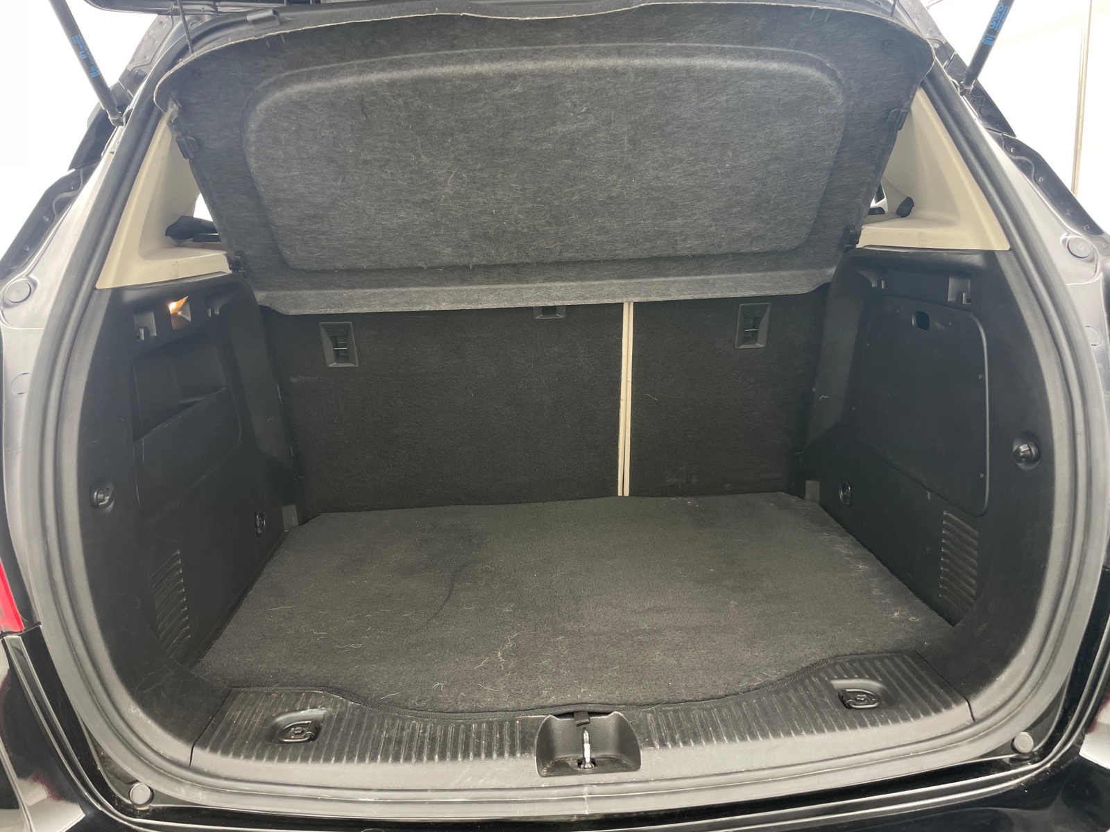 Thumbnail: 2017 Buick Encore - 6