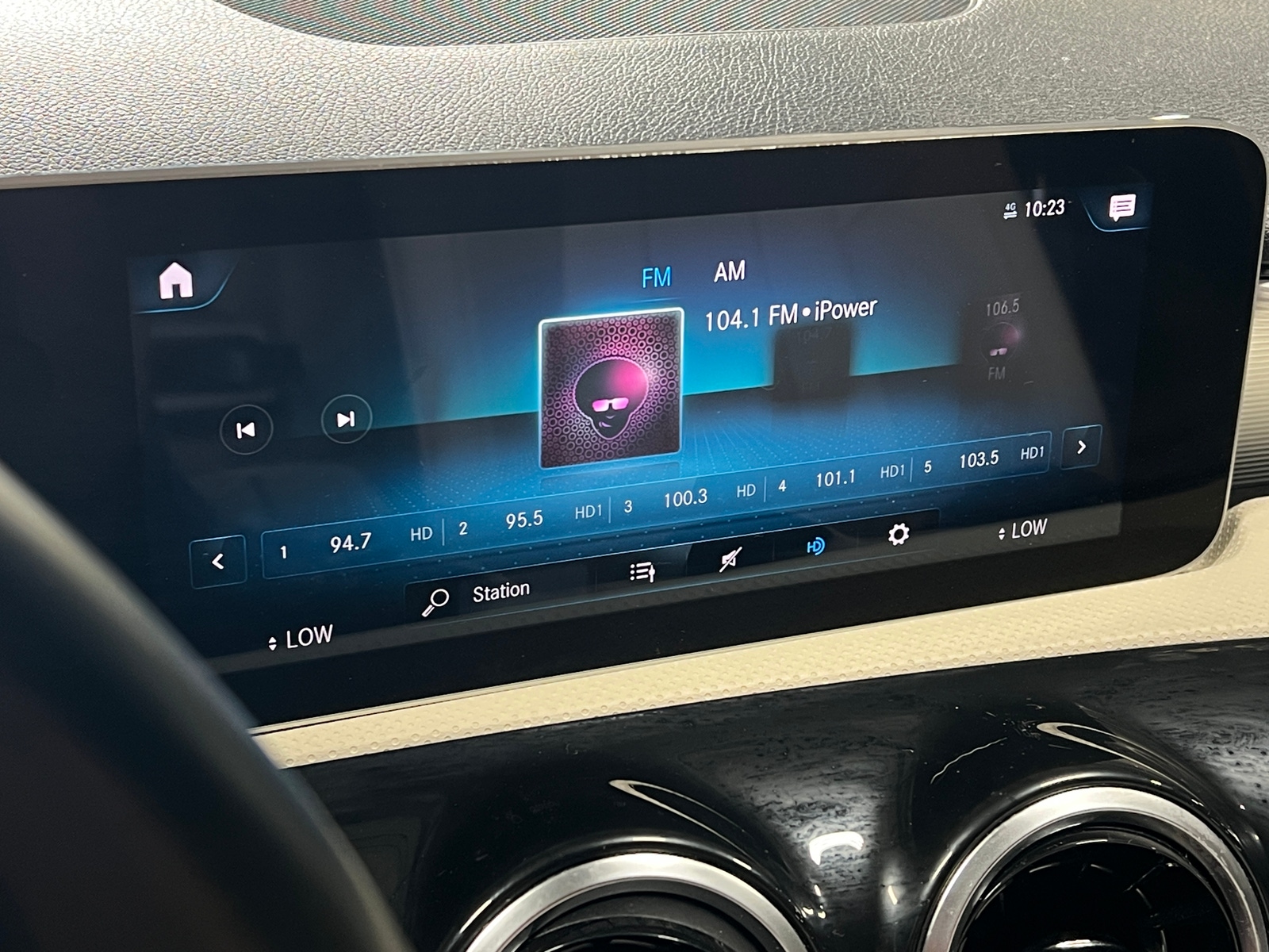 Thumbnail: 2020 Mercedes-Benz A-Class - 3