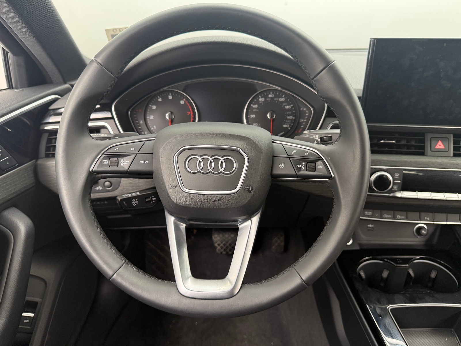 Thumbnail: 2025 Audi A4 - 4