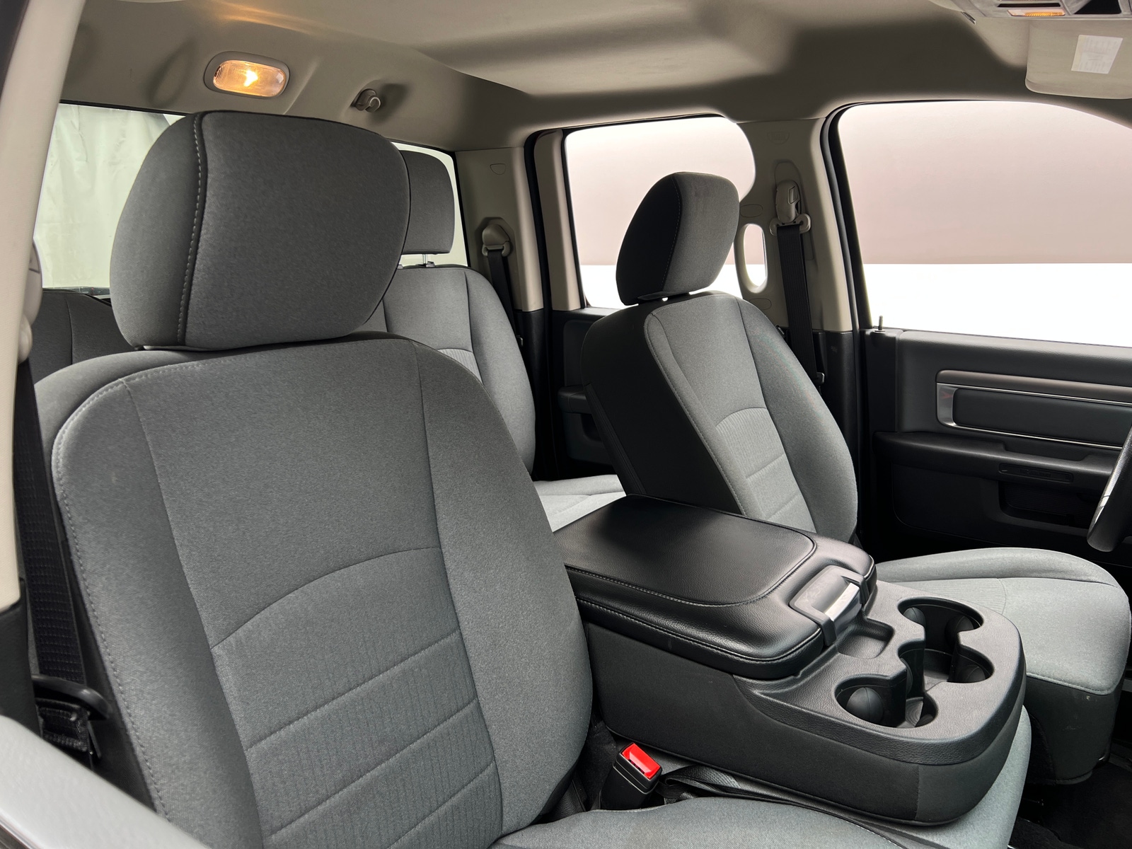 Thumbnail: 2024 RAM 1500 Classic - 2