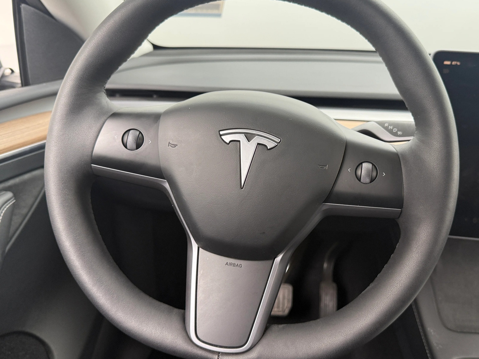 Thumbnail: 2023 Tesla Model Y - 4