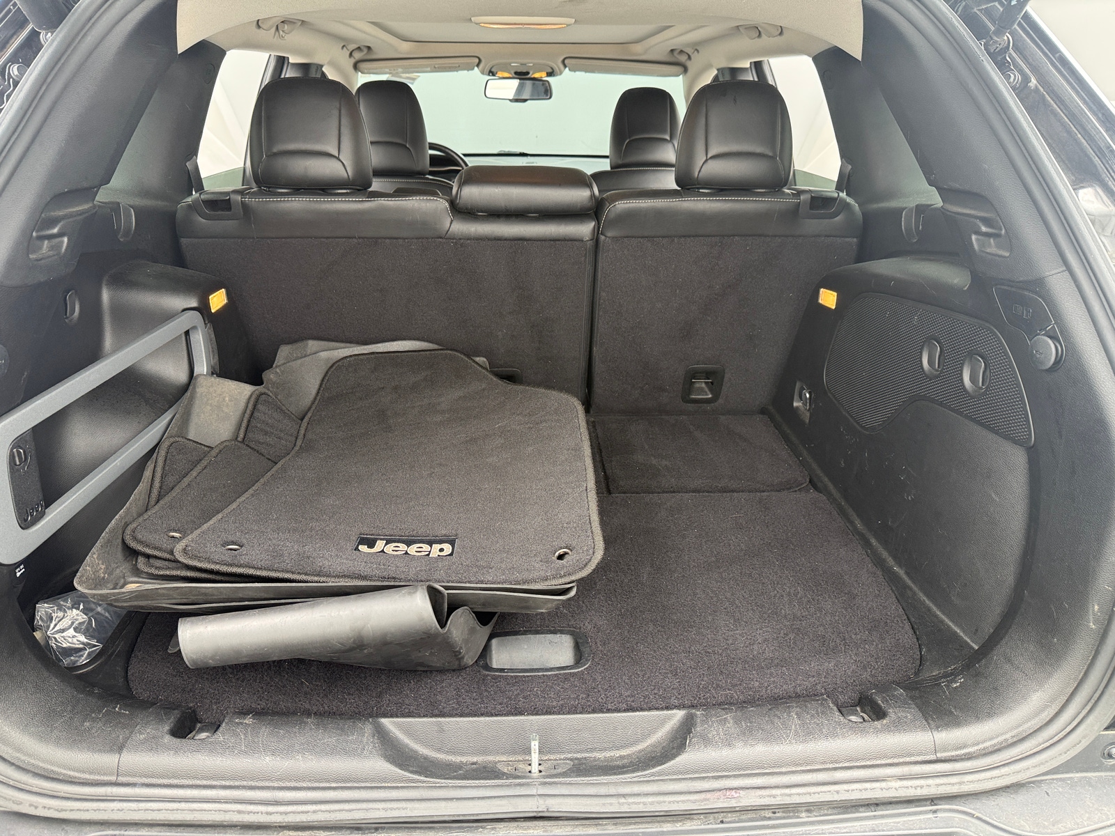 Thumbnail: 2014 Jeep Cherokee - 6