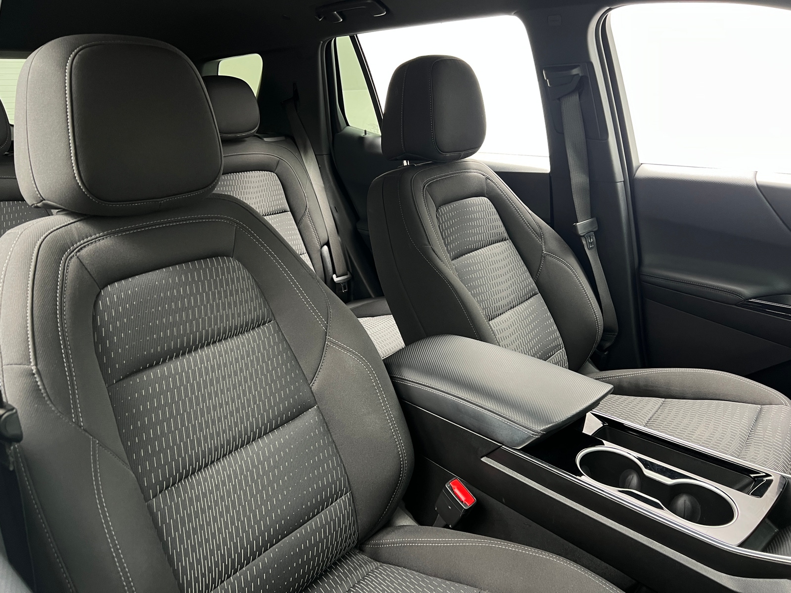 Thumbnail: 2025 Chevrolet Equinox - 2
