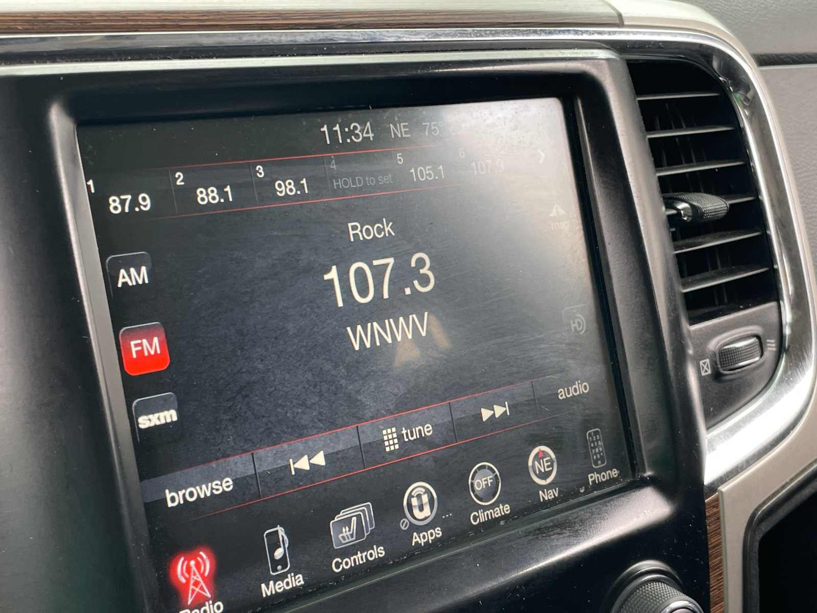 Thumbnail: 2017 RAM 1500 - 3