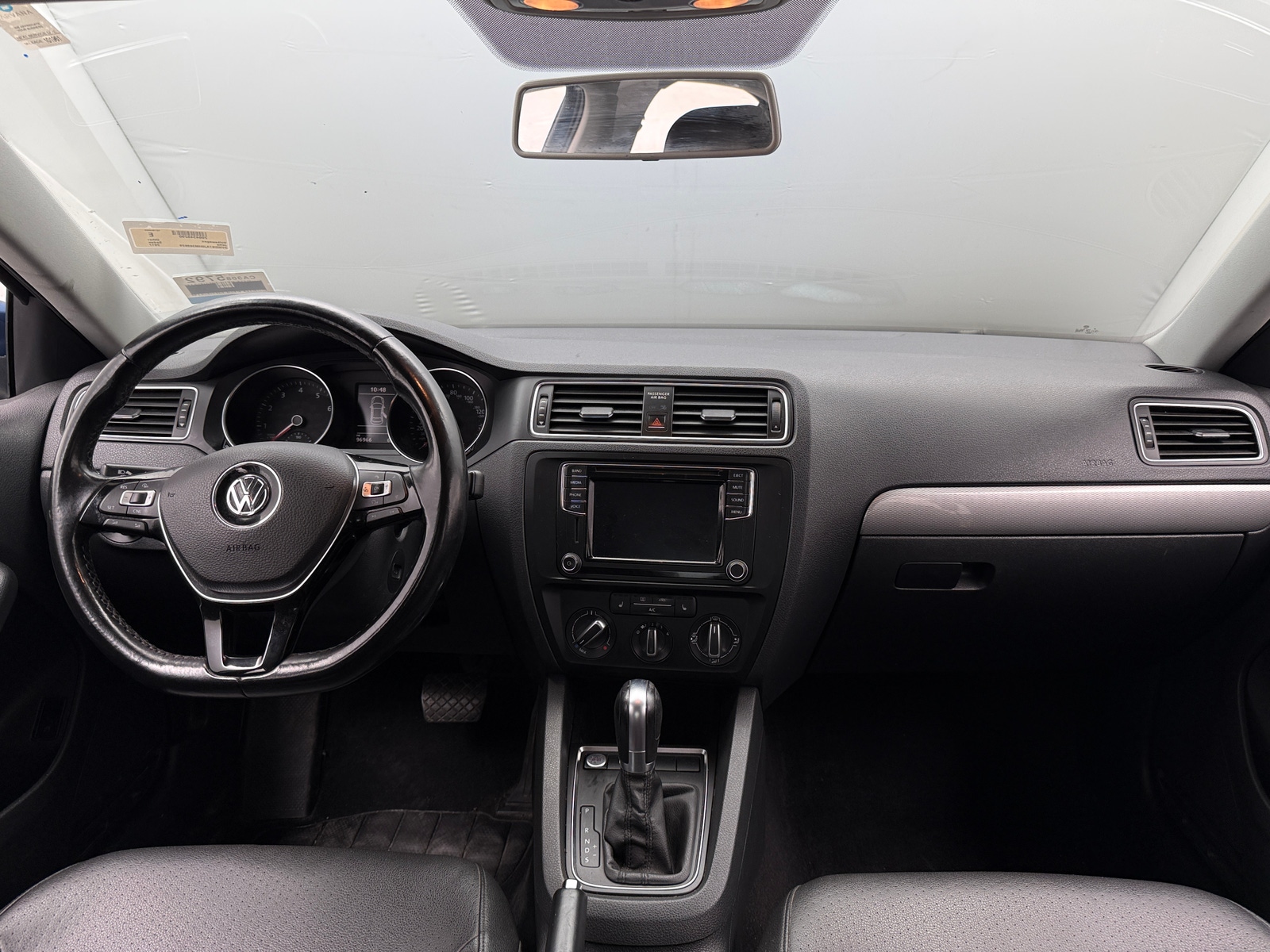 Thumbnail: 2017 Volkswagen Jetta - 2