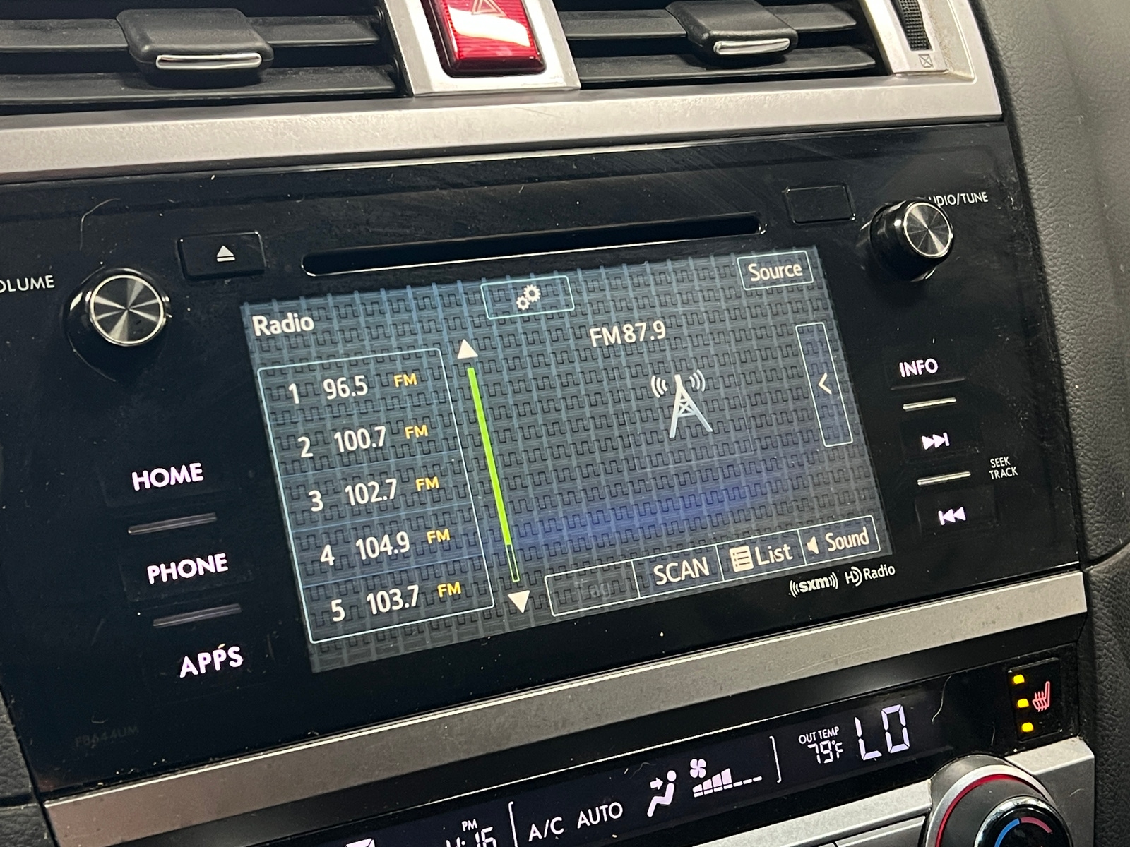 Thumbnail: 2015 Subaru Outback - 4