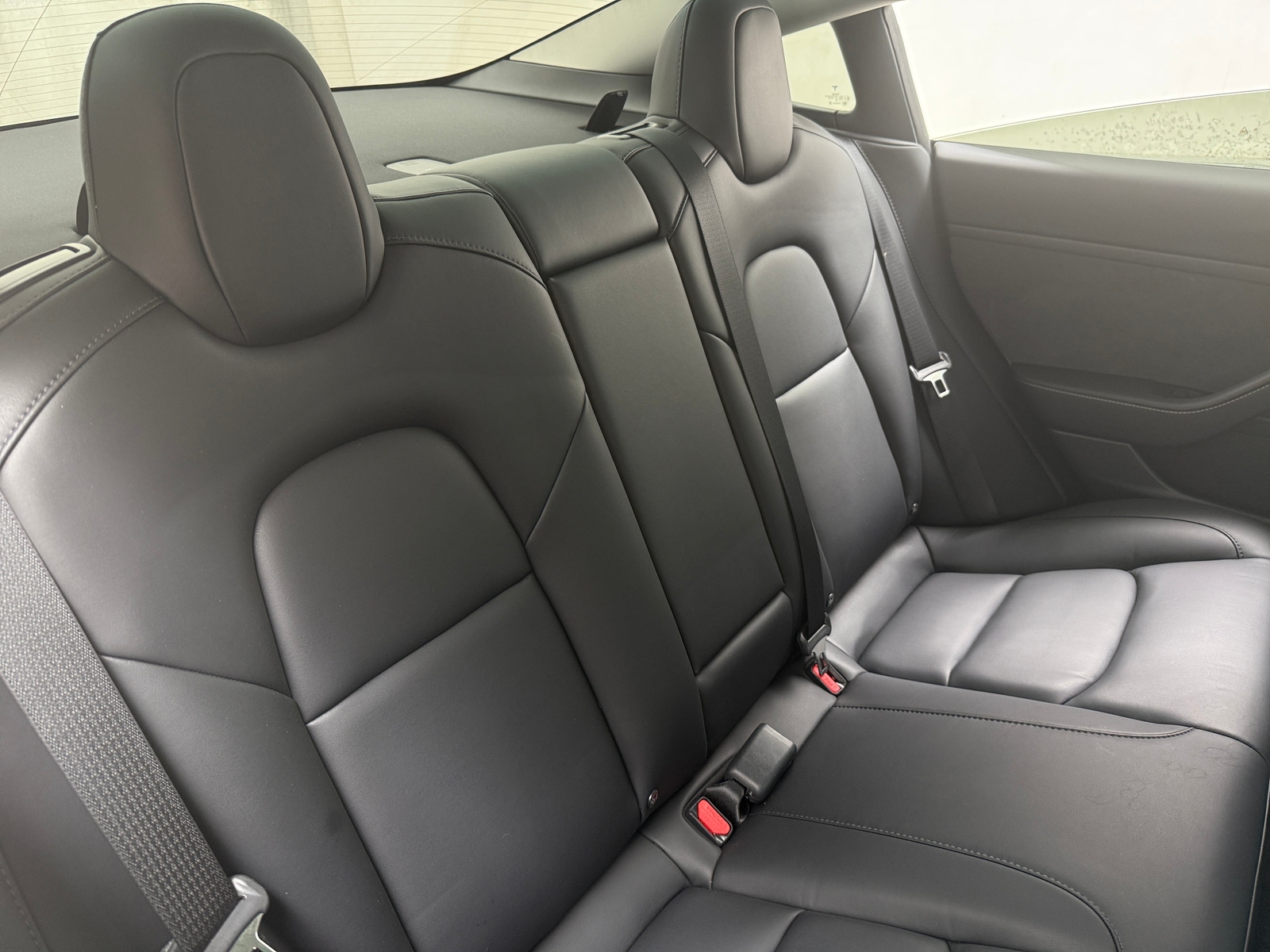 Thumbnail: 2022 Tesla Model 3 - 5