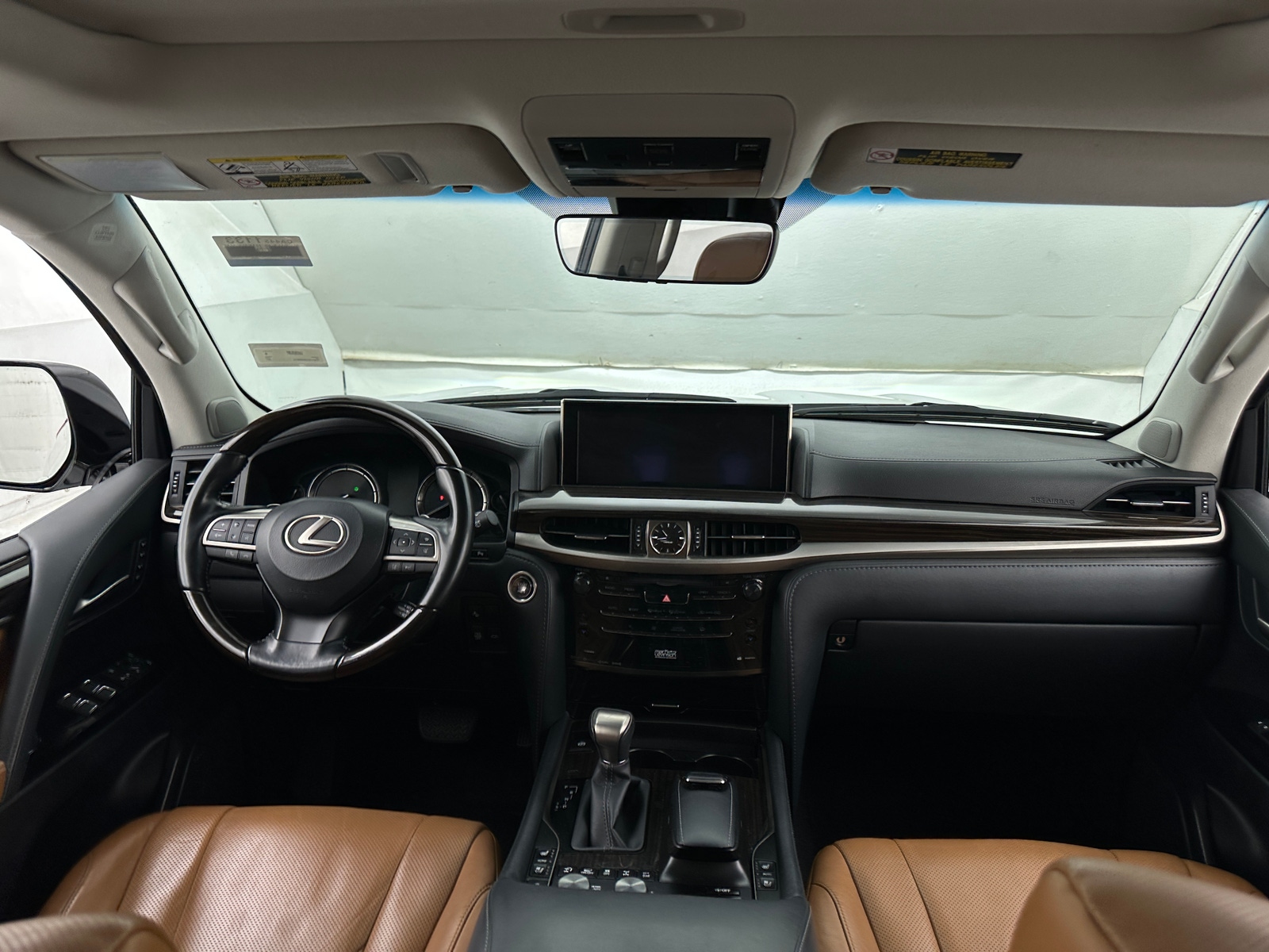 Thumbnail: 2021 Lexus LX - 2