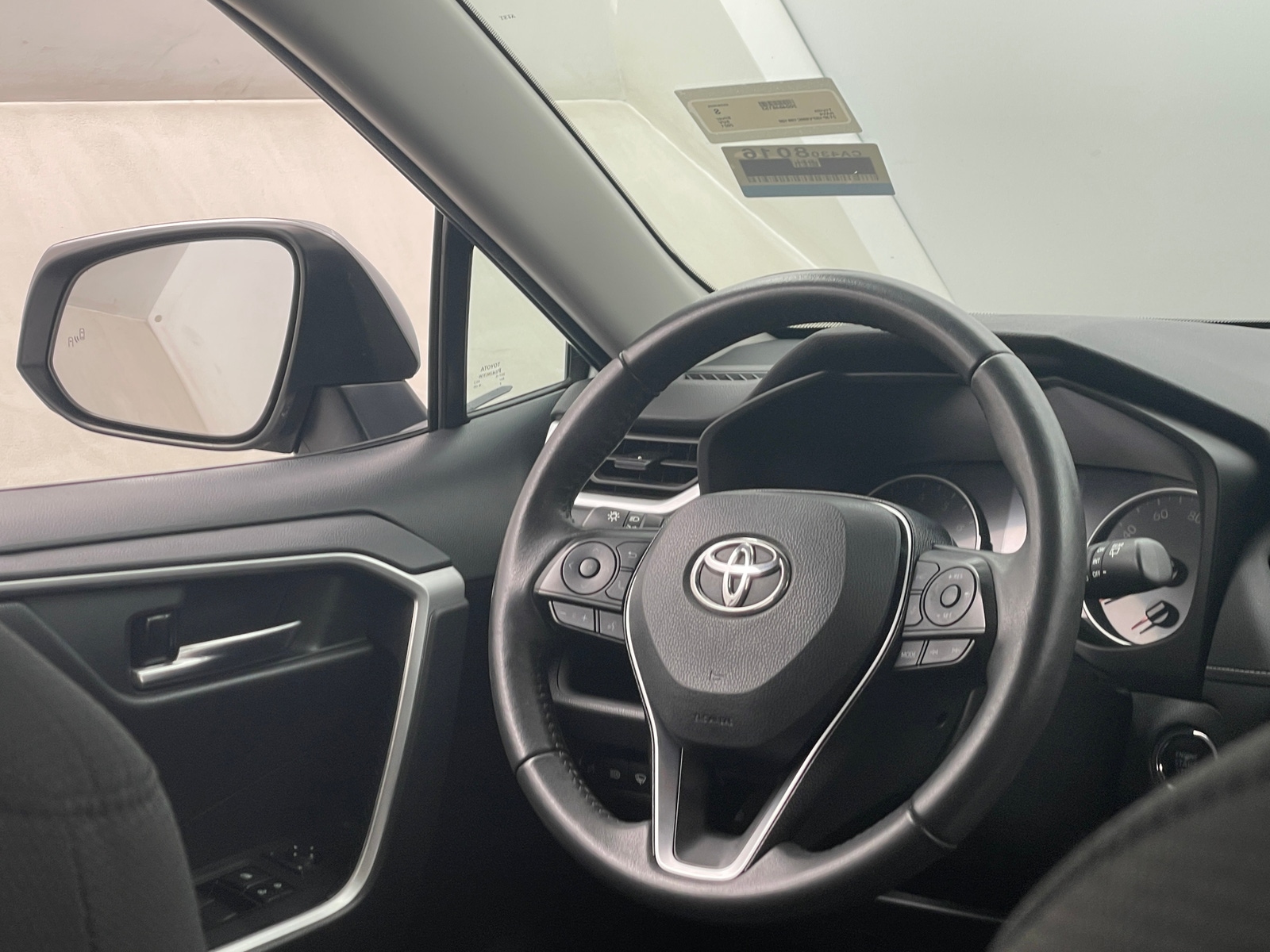 Thumbnail: 2021 Toyota RAV4 - 5