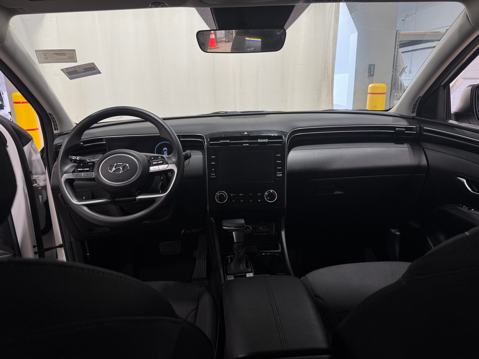 Thumbnail: 2024 Hyundai Tucson - 3