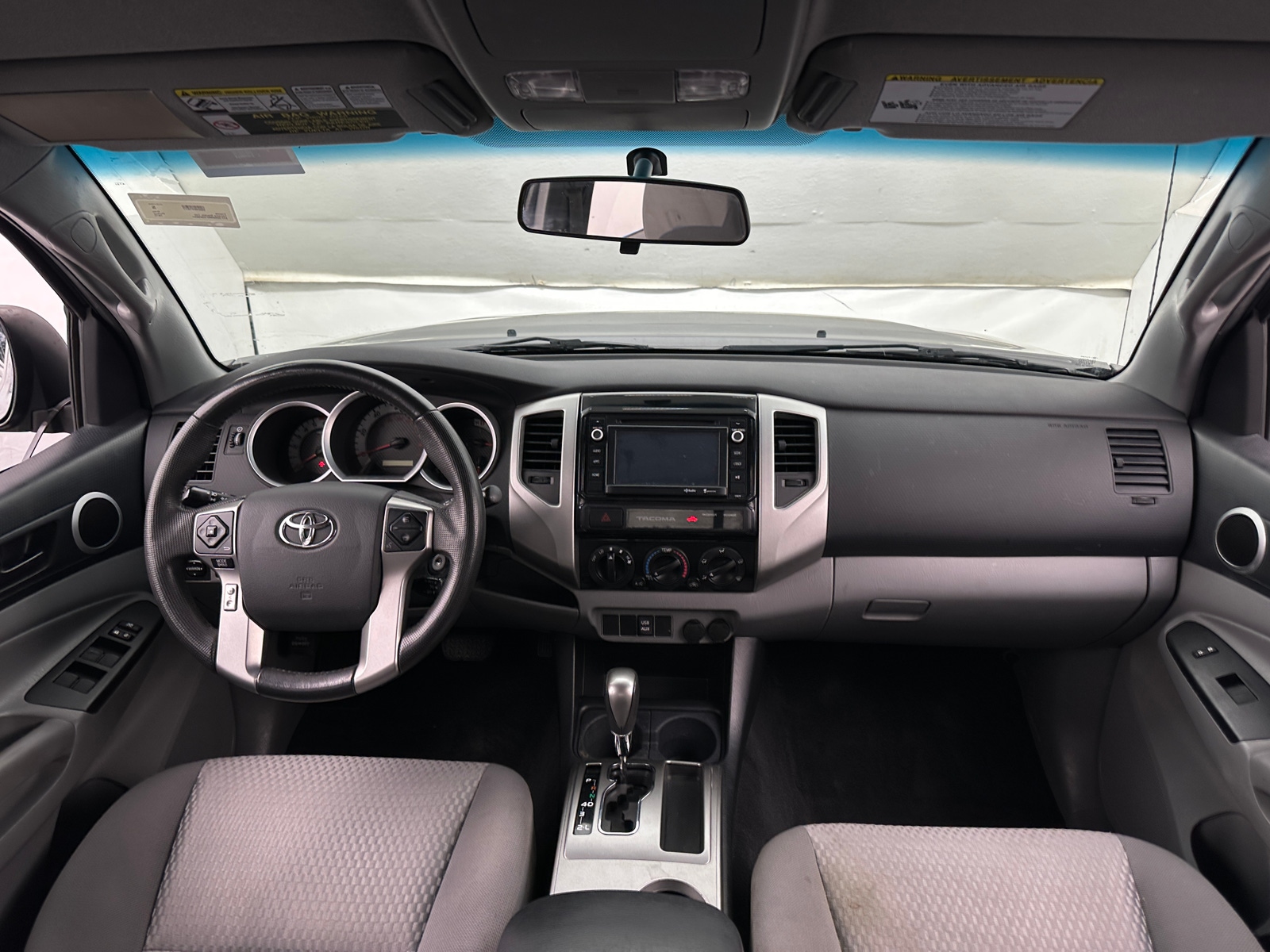 Thumbnail: 2015 Toyota Tacoma - 3