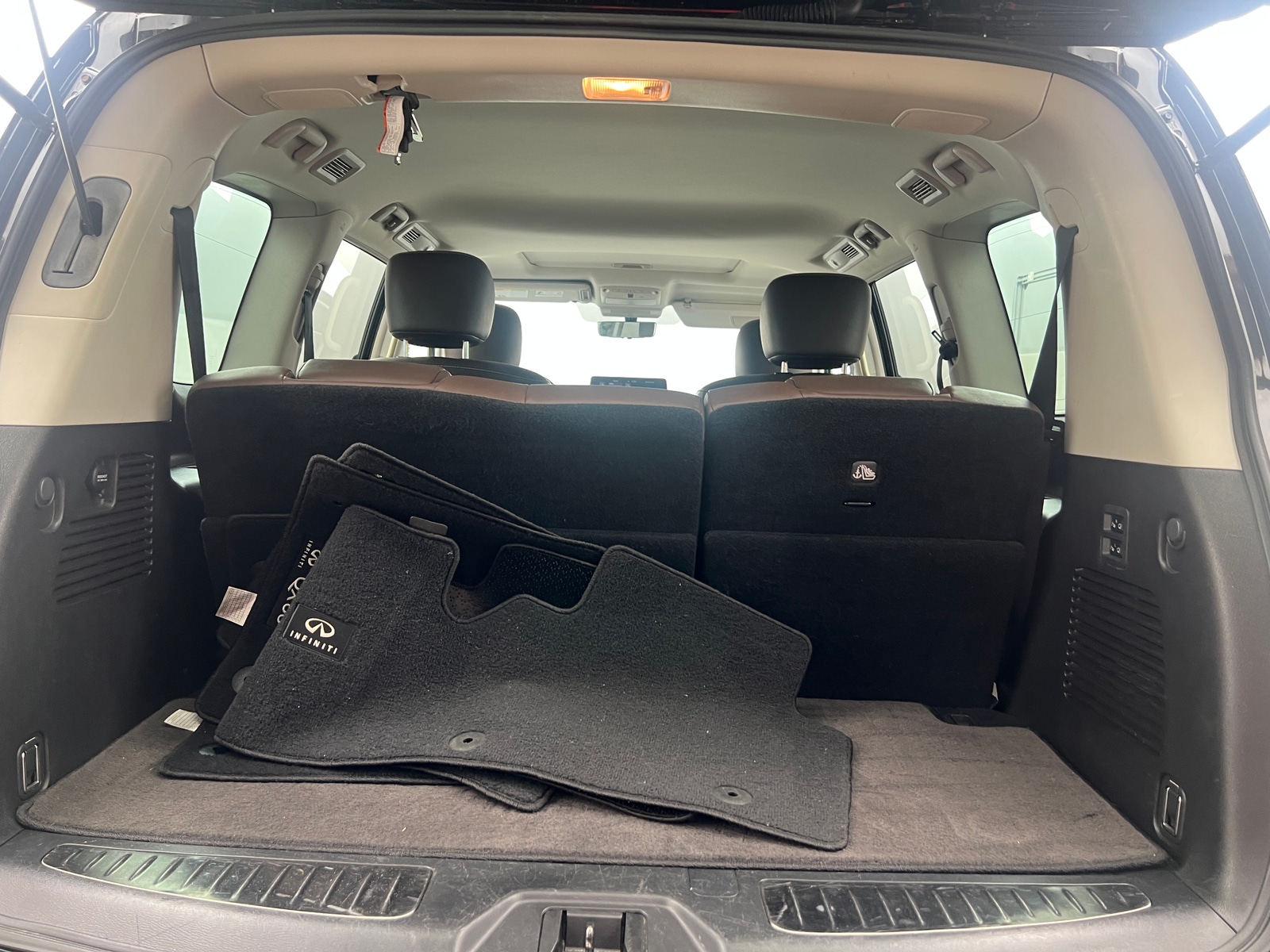 Thumbnail: 2022 INFINITI QX80 - 6