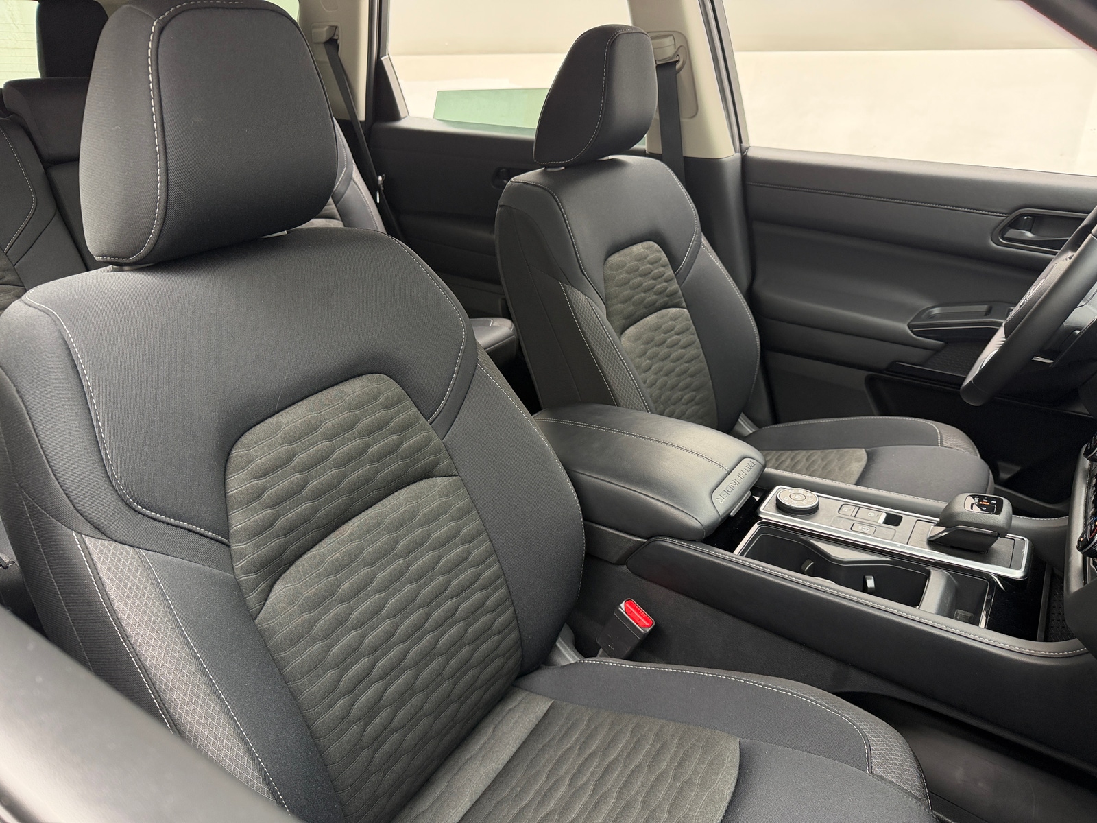 Thumbnail: 2025 Nissan Pathfinder - 2