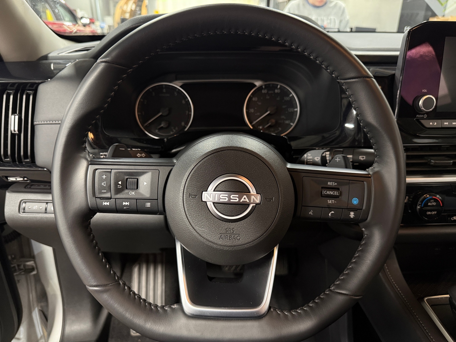 Thumbnail: 2025 Nissan Pathfinder - 5