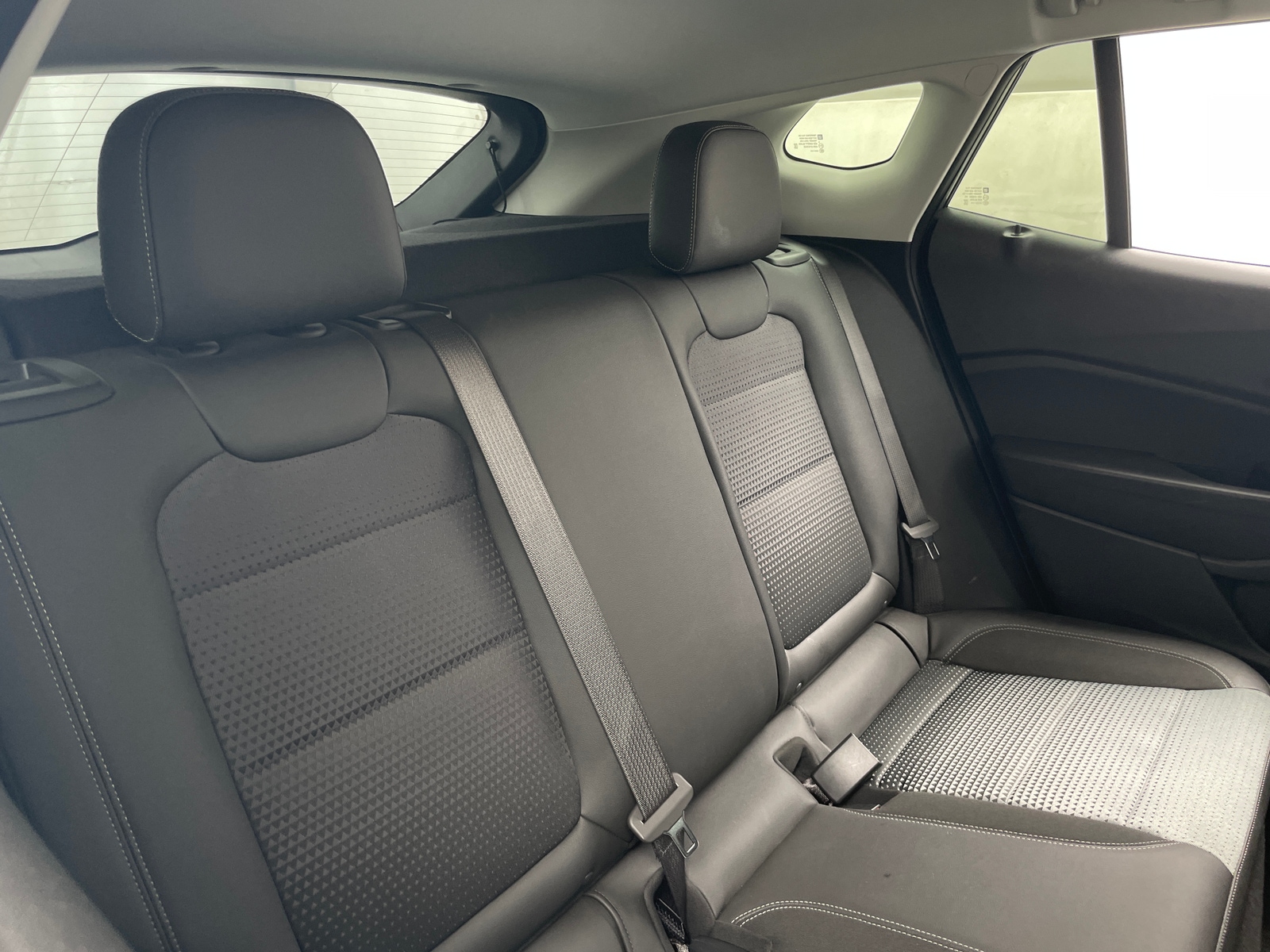 Thumbnail: 2025 Chevrolet Trax - 6