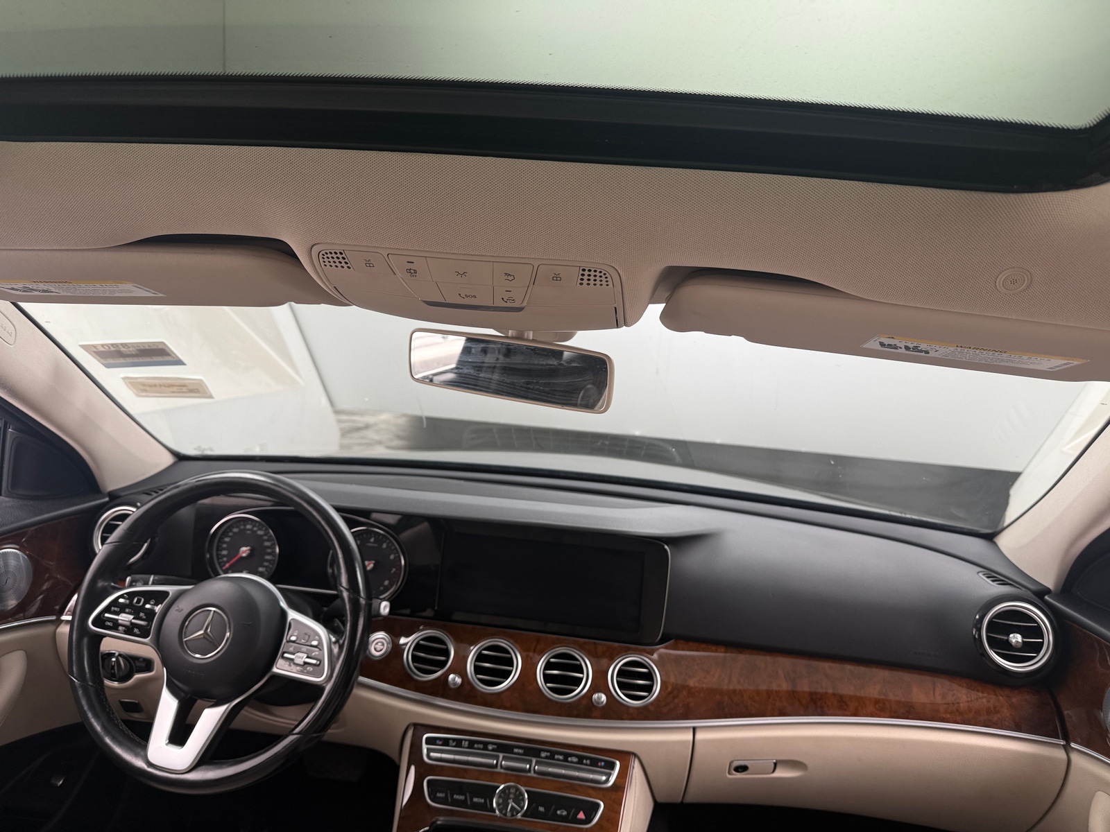 Thumbnail: 2019 Mercedes-Benz E-Class - 2