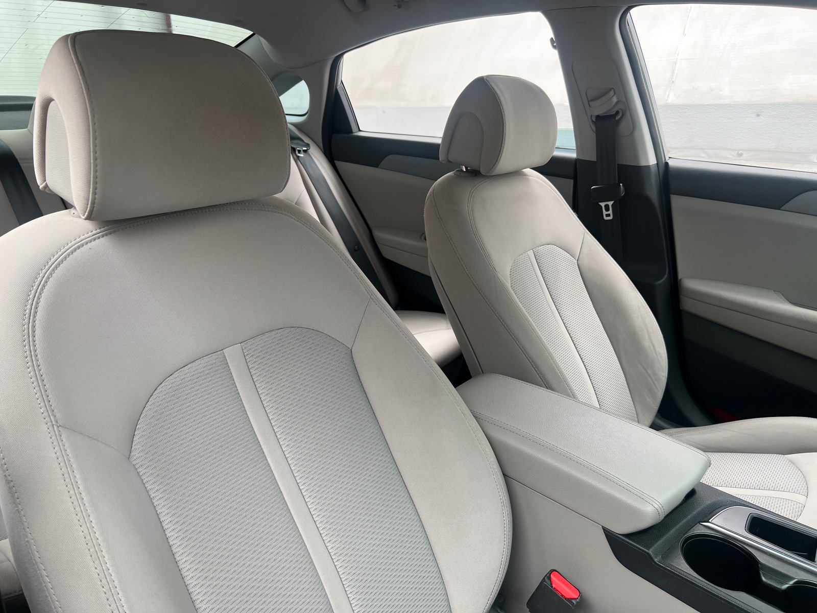 Thumbnail: 2017 Hyundai Sonata - 2