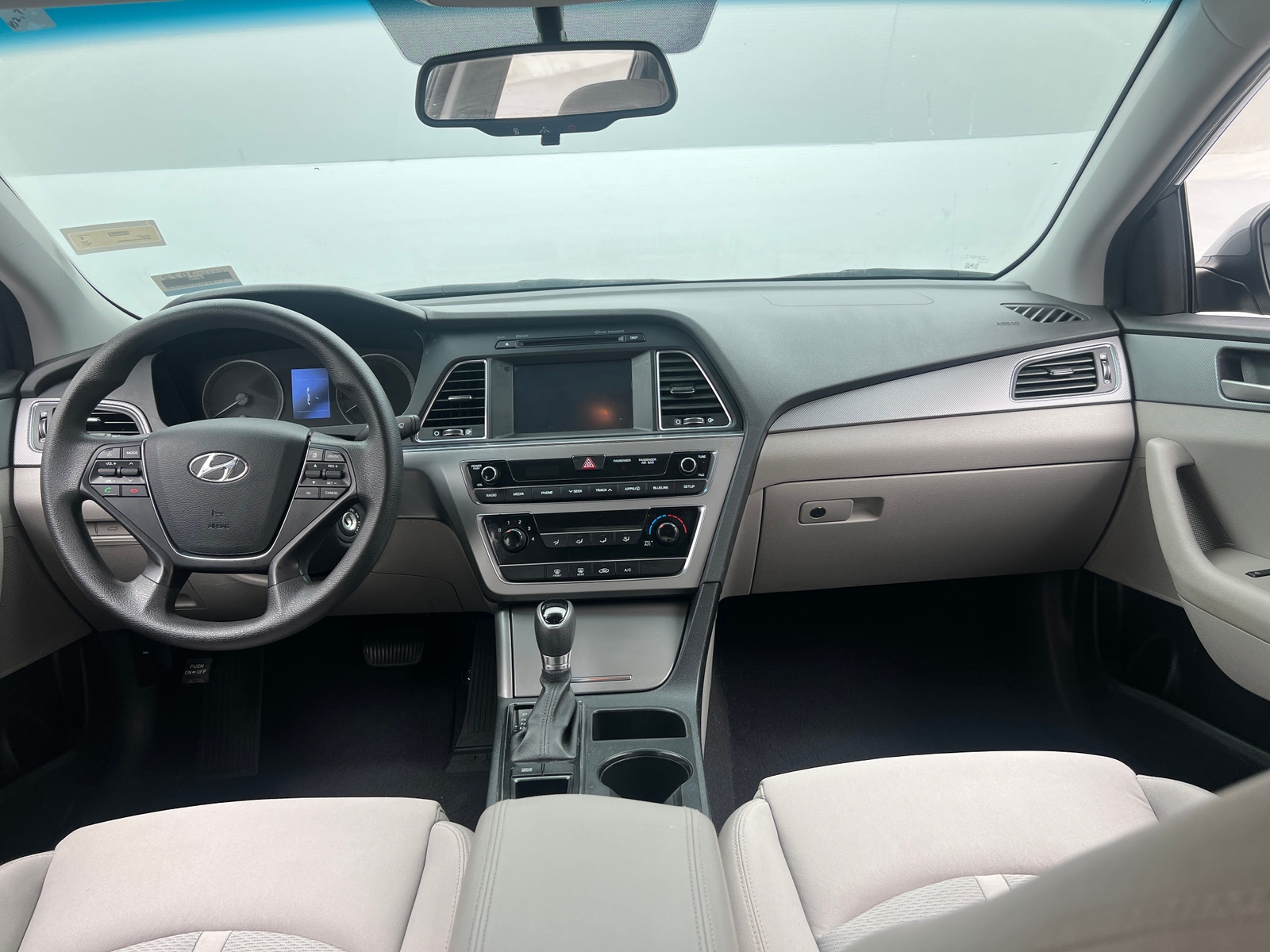 Thumbnail: 2017 Hyundai Sonata - 3