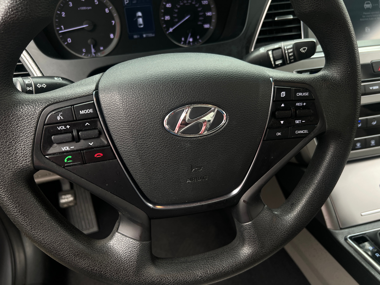 Thumbnail: 2017 Hyundai Sonata - 5