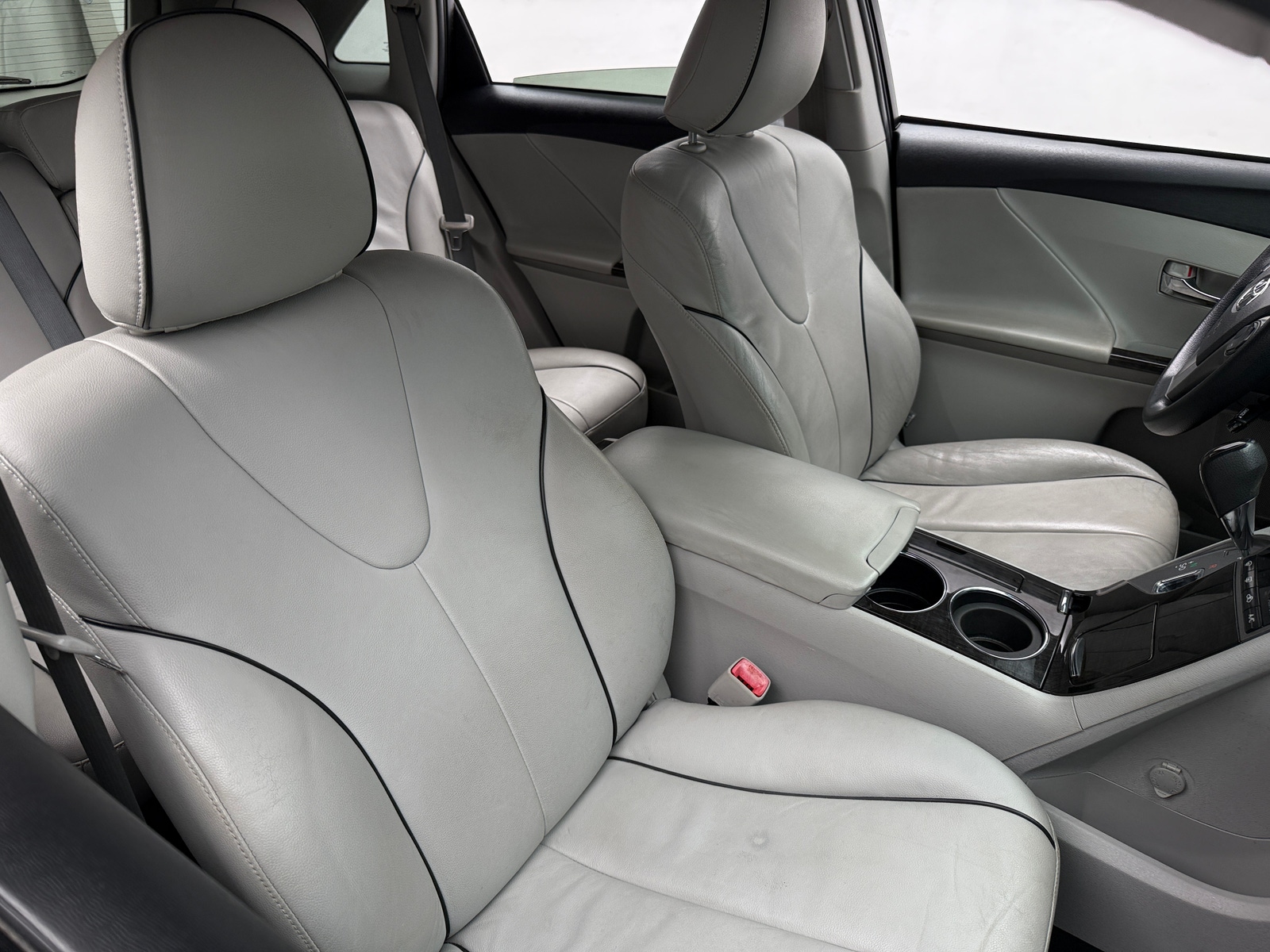 Thumbnail: 2015 Toyota Venza - 2