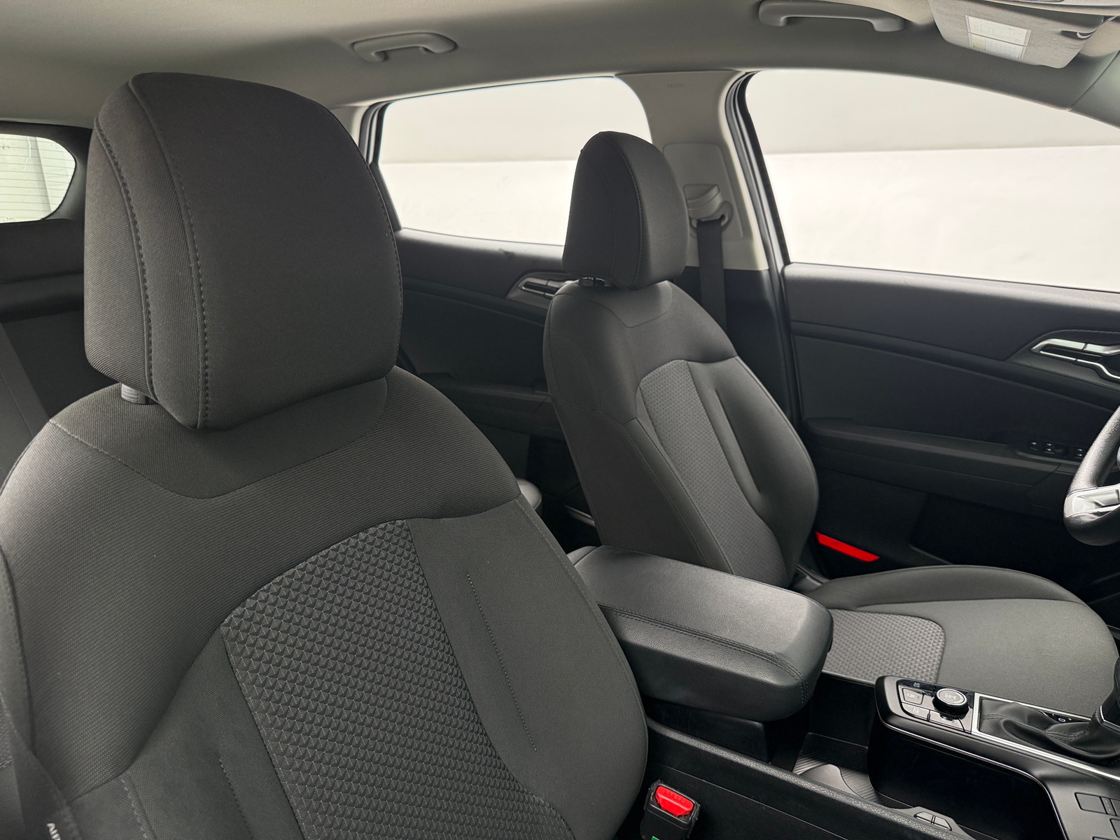 Thumbnail: 2025 Kia Sportage - 2