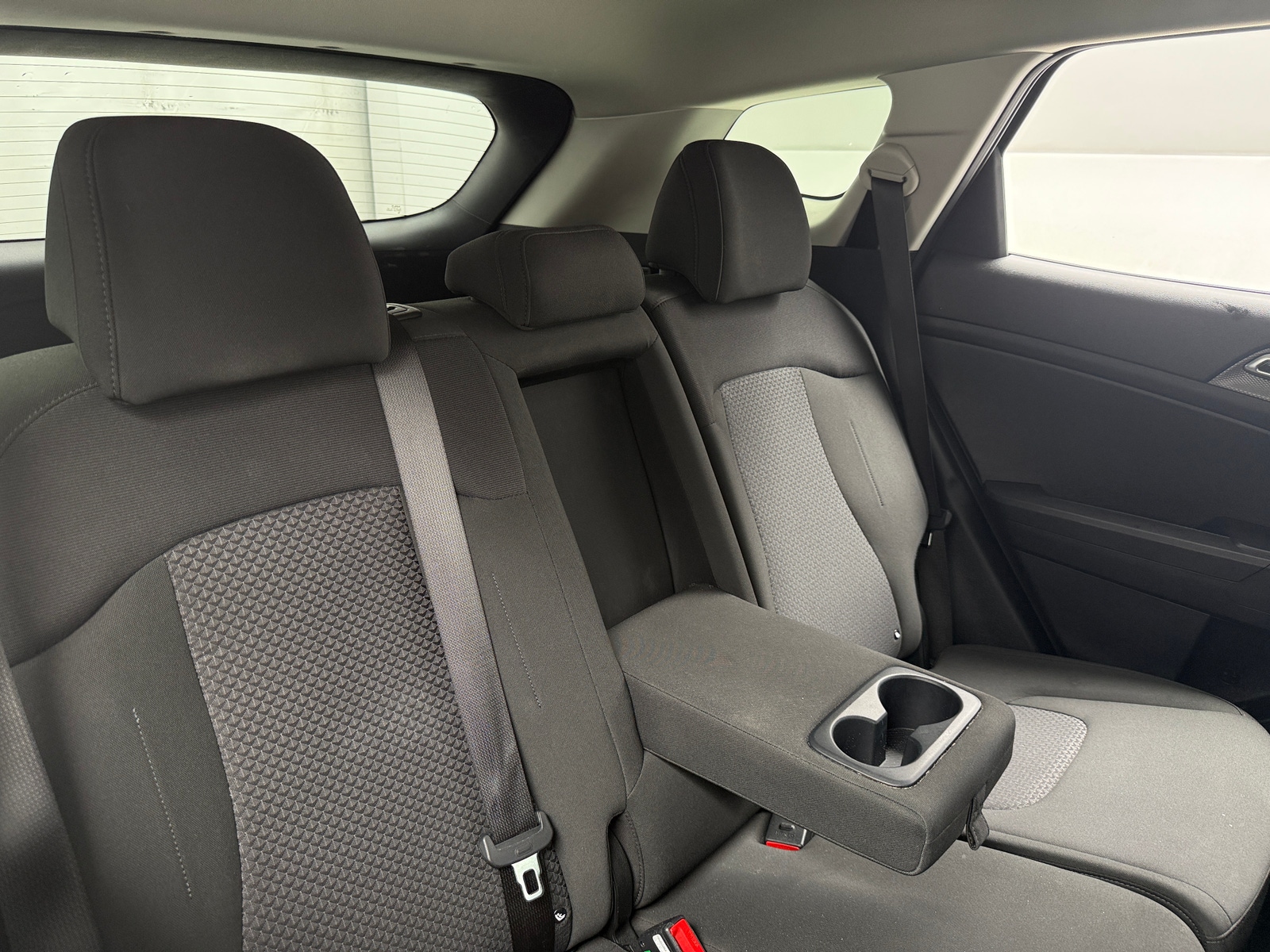 Thumbnail: 2025 Kia Sportage - 6