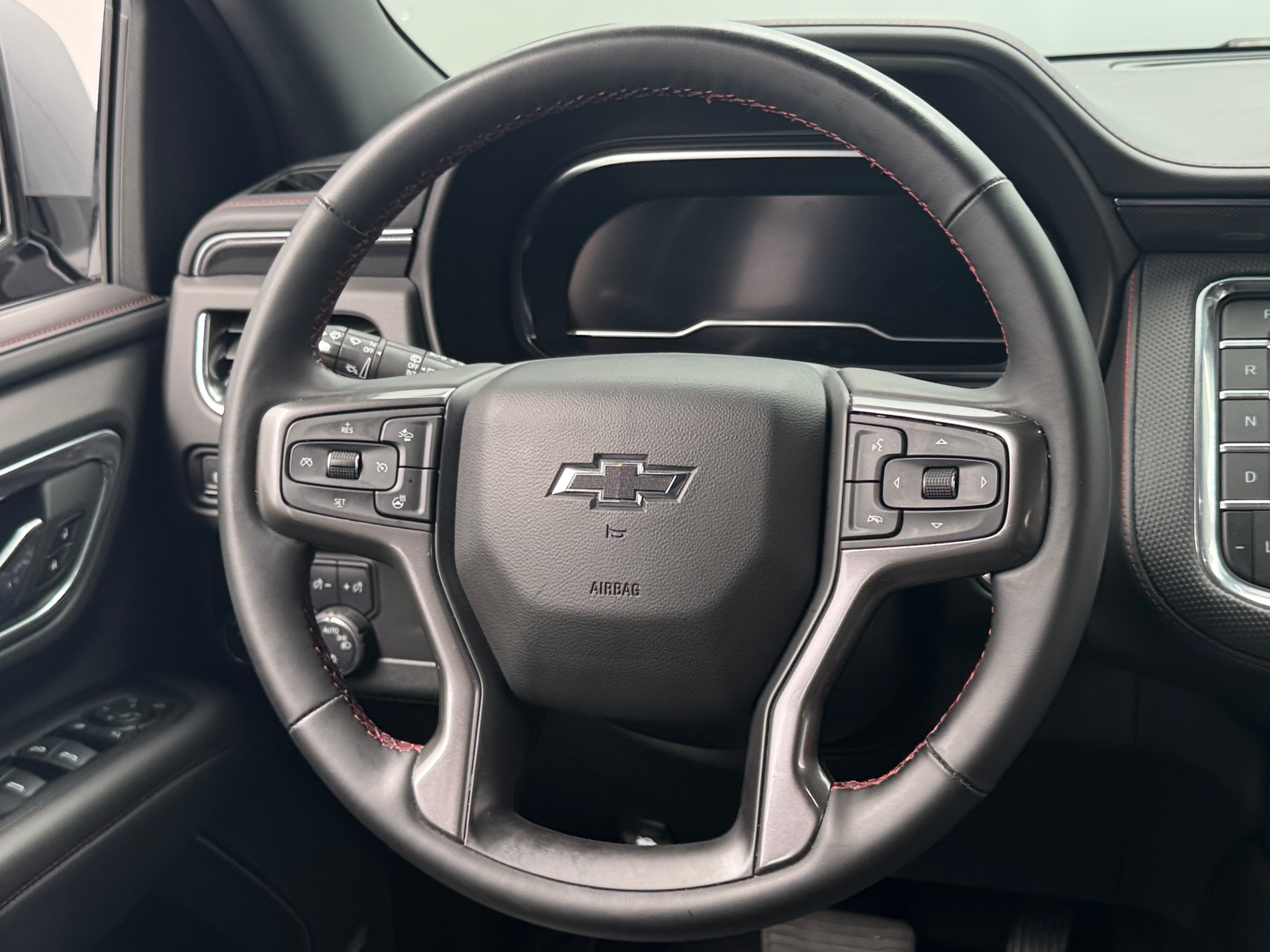 Thumbnail: 2024 Chevrolet Tahoe - 5