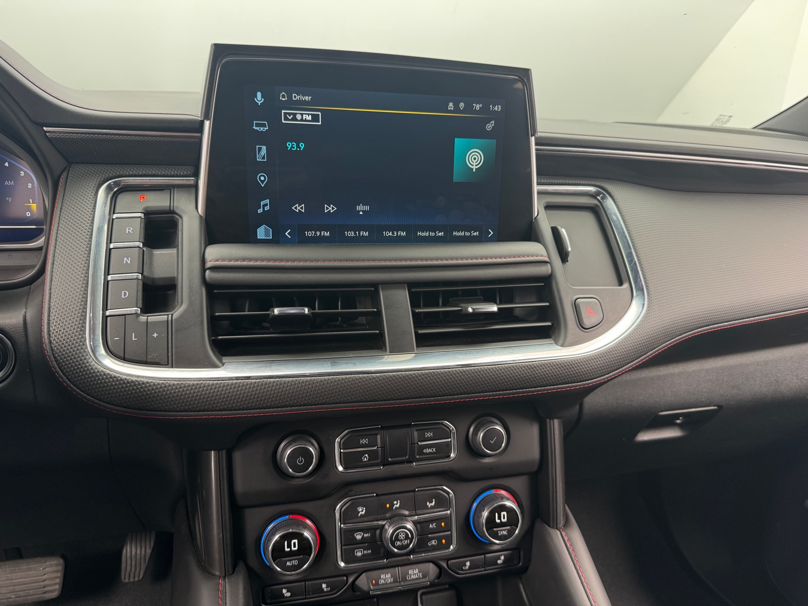 Thumbnail: 2024 Chevrolet Tahoe - 4