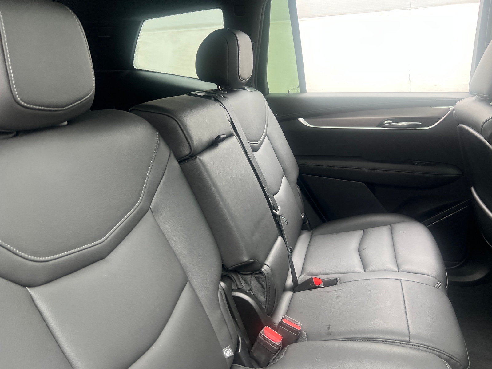 Thumbnail: 2025 Cadillac XT6 - 5