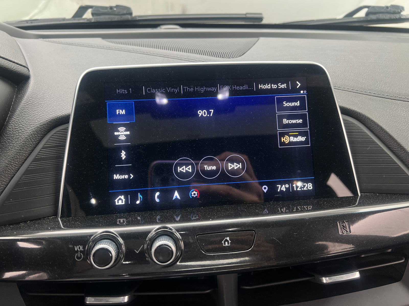 Thumbnail: 2020 Cadillac CT4 - 3