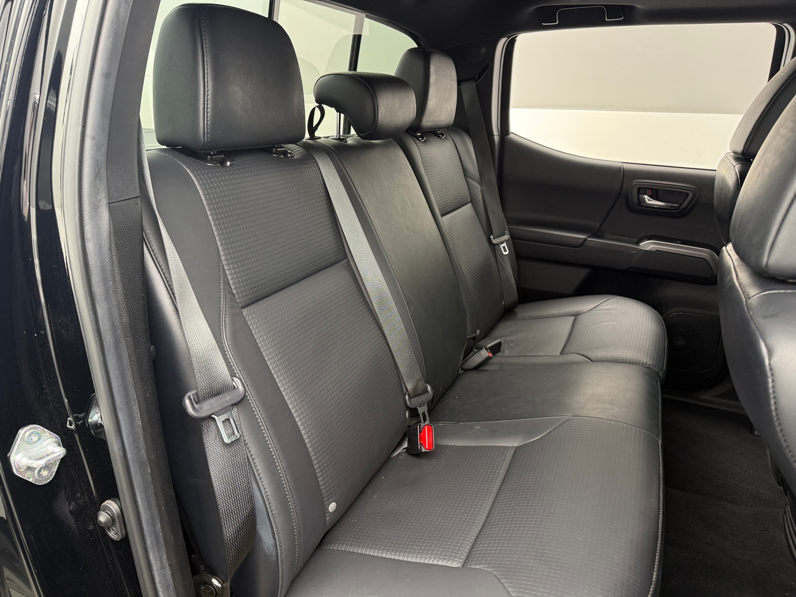 Thumbnail: 2023 Toyota Tacoma - 5