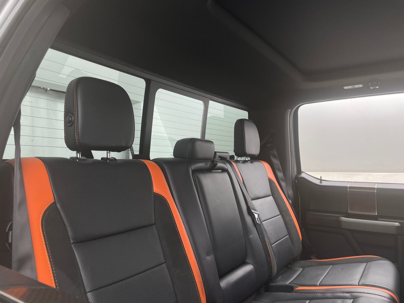 Thumbnail: 2017 Ford Econoline - 5